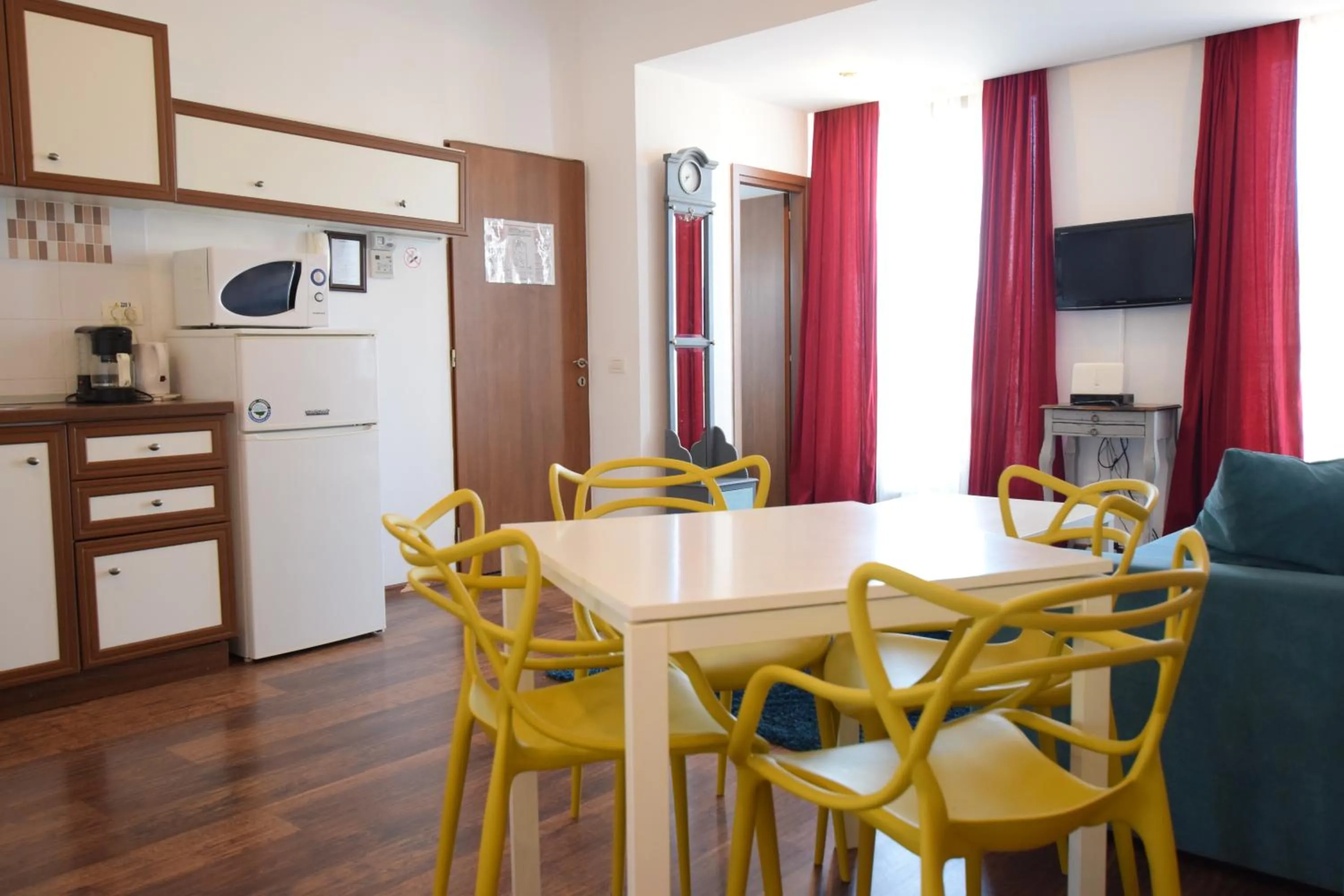 Kitchen or kitchenette in Mosilor Apartments