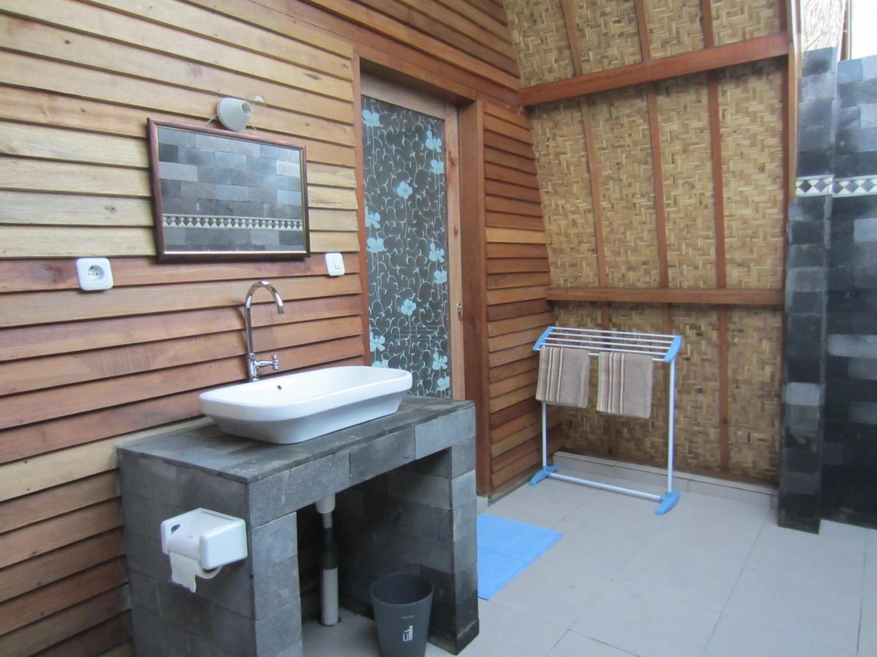 Bathroom in Djamezz Lumbung