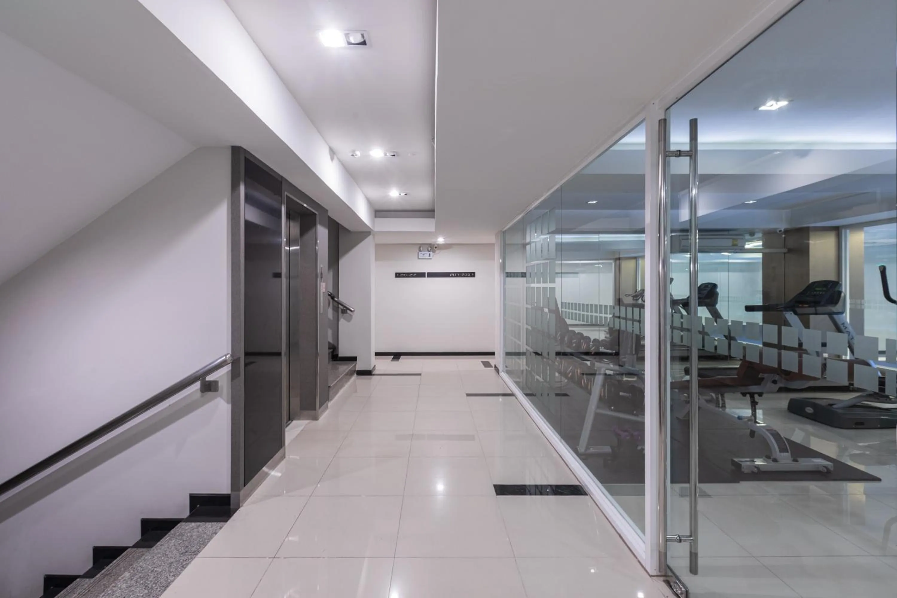 Area and facilities in Cubic Pratunam