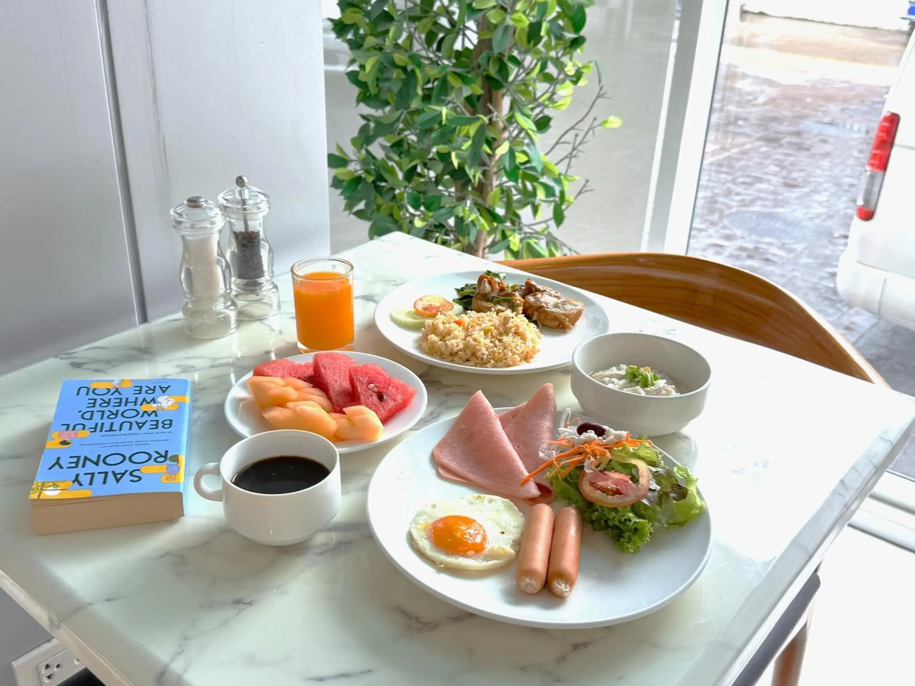 Breakfast in Cubic Pratunam Breakfast in Cubic Pratunam