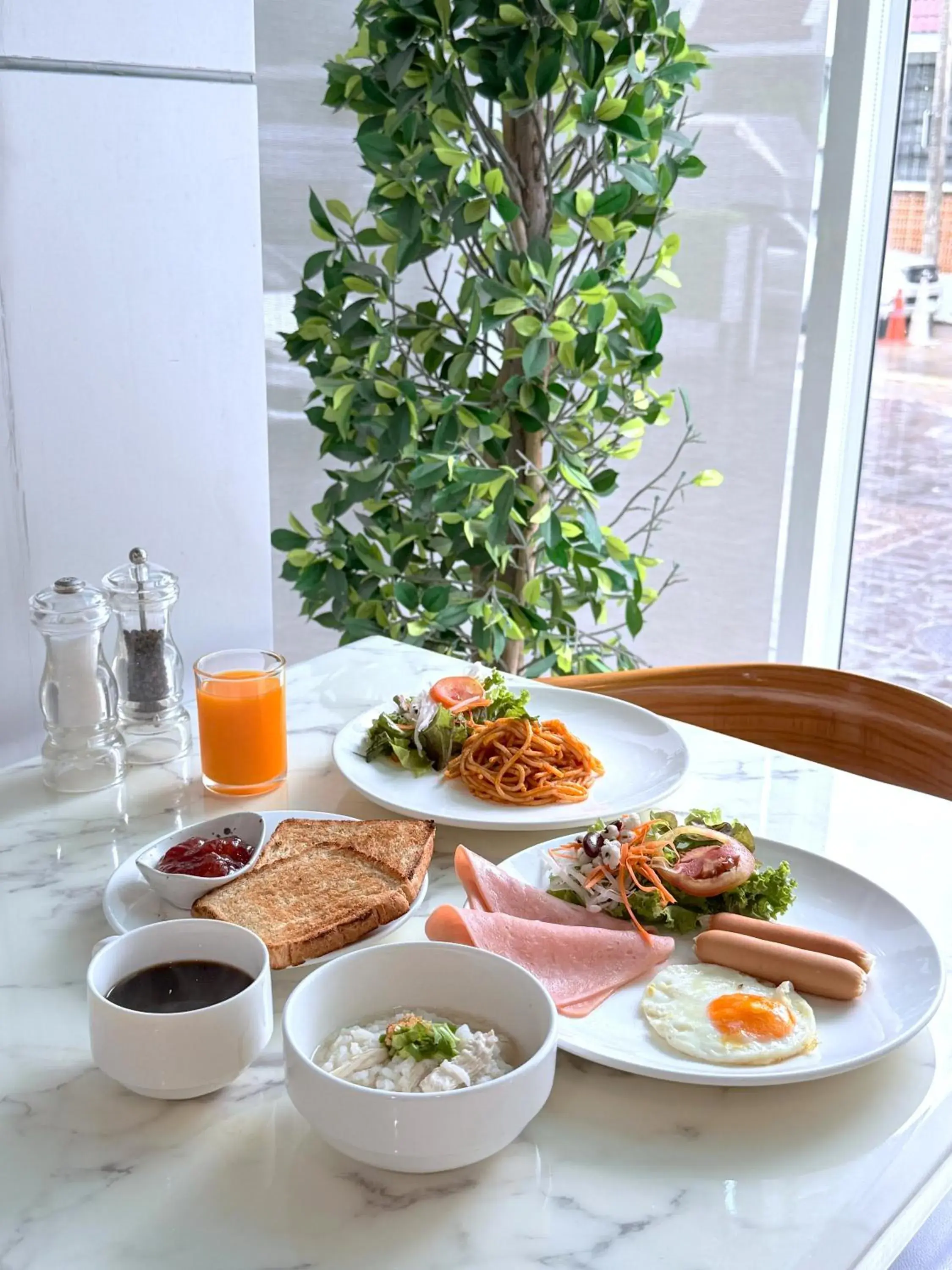 Breakfast in Cubic Pratunam Breakfast in Cubic Pratunam