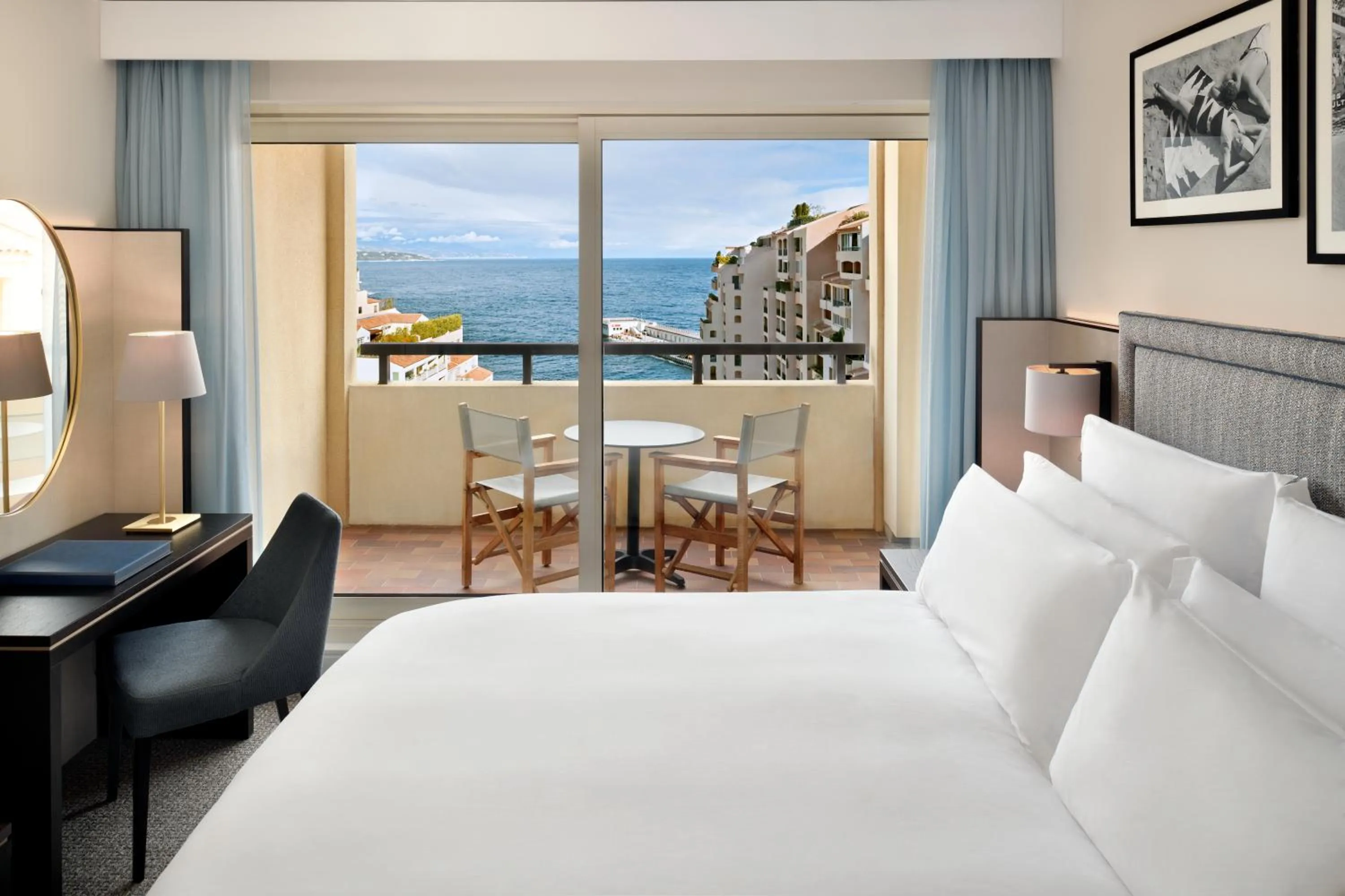 Balcony/Terrace, Bed in Columbus Hotel Monte-Carlo, Curio Collection by Hilton