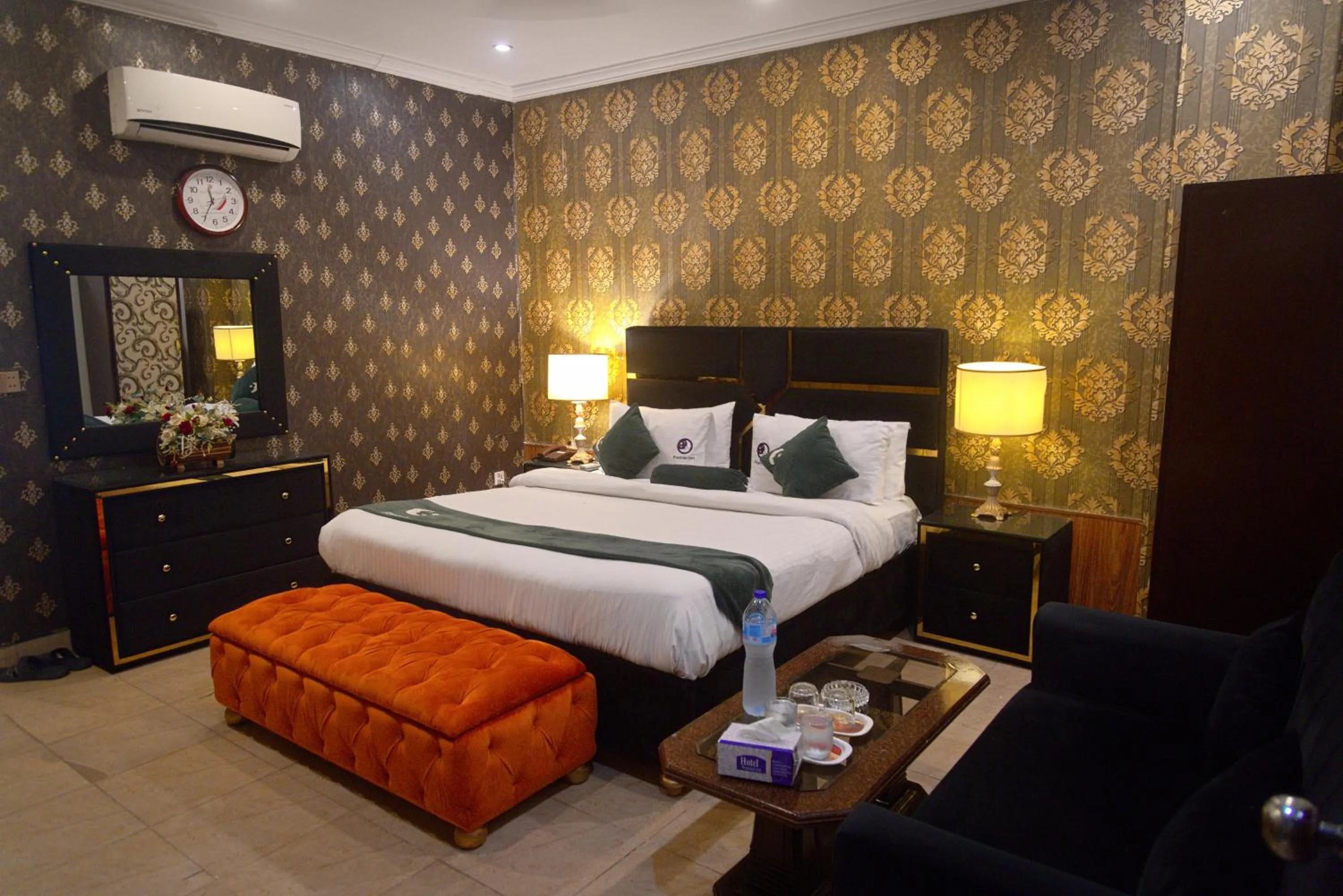 Bedroom, Bed in Premier Inn Johar Town Lahore