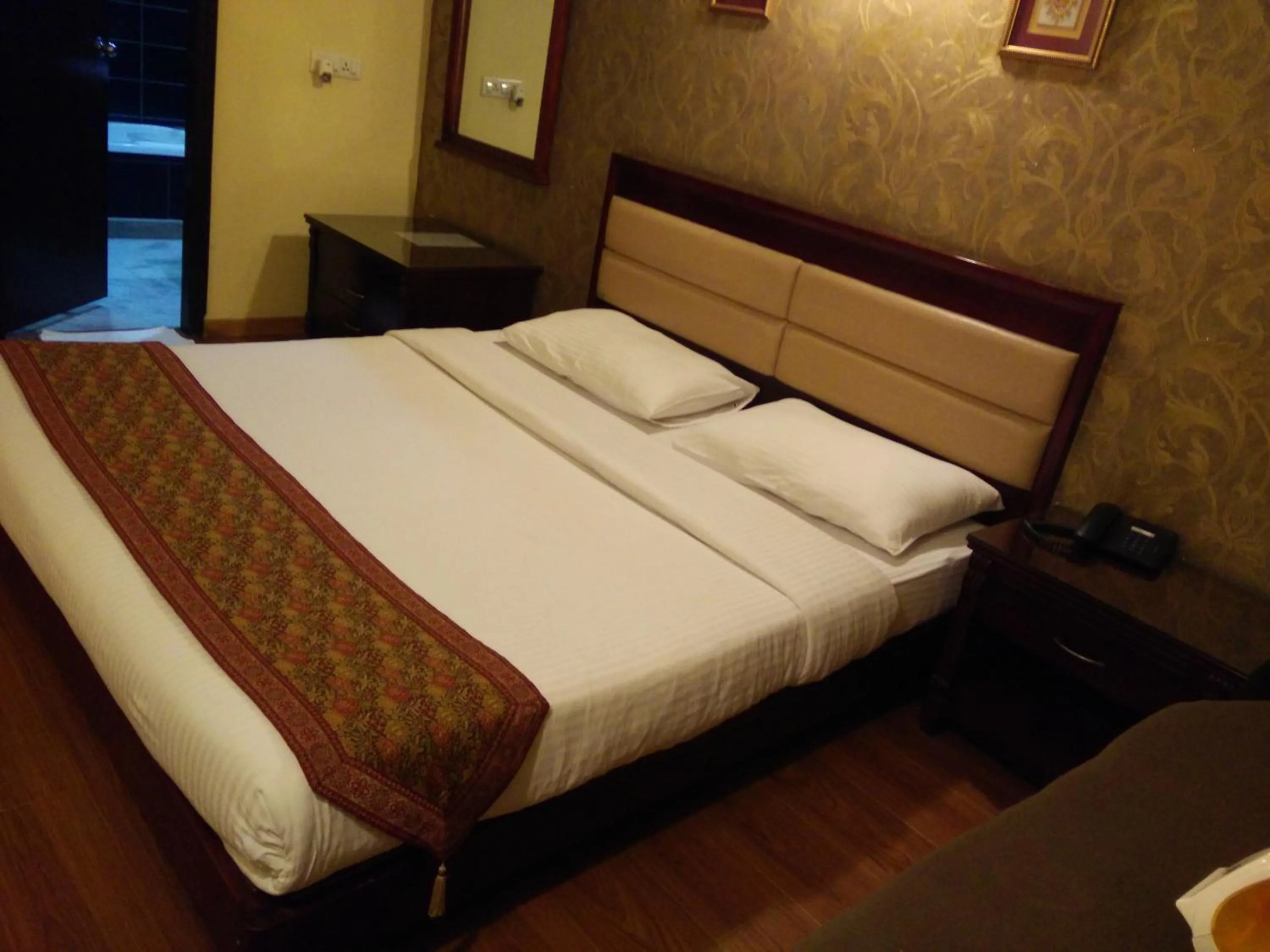 Bed in Enkay Residency V Block-Cyber City