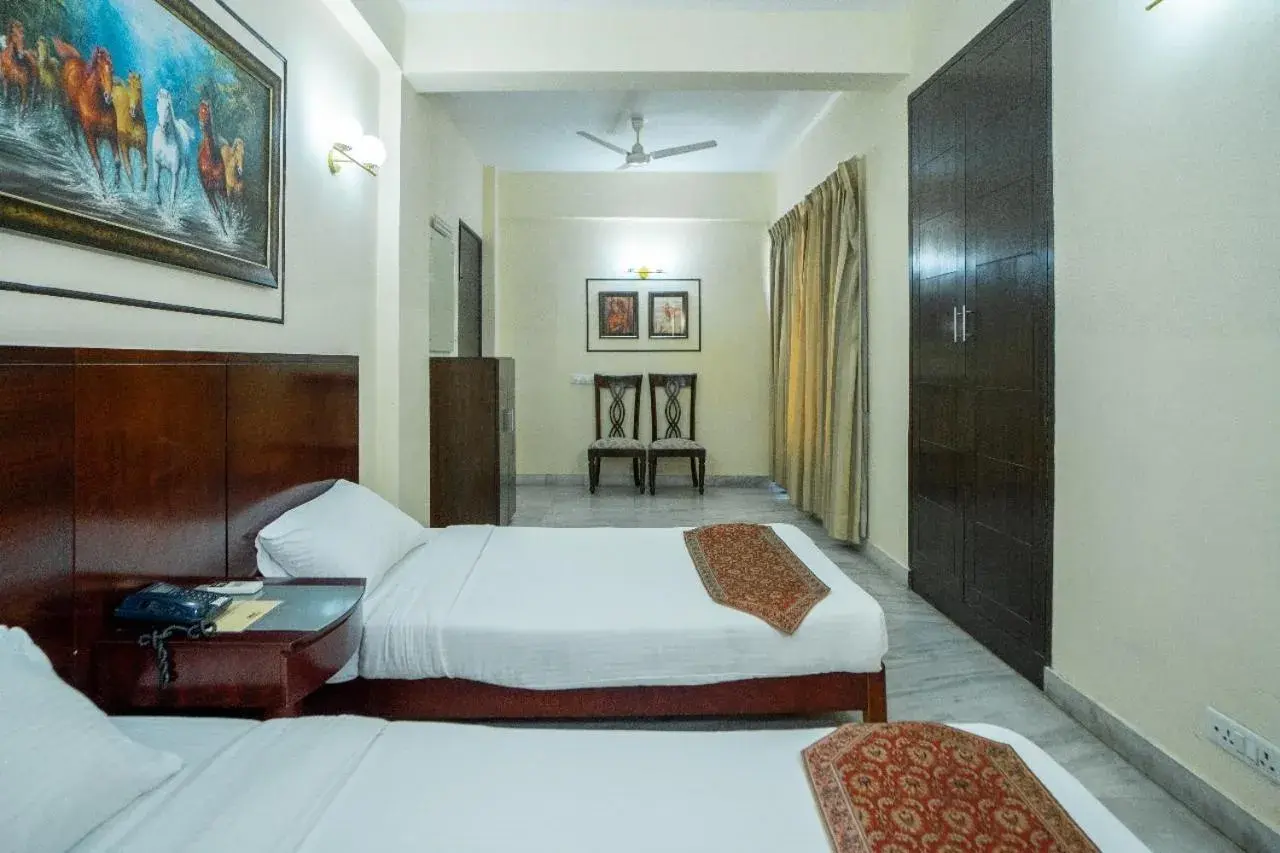 Superior Twin Room in Enkay Residency V Block-Cyber City Superior Twin Room in Enkay Residency V Block-Cyber City