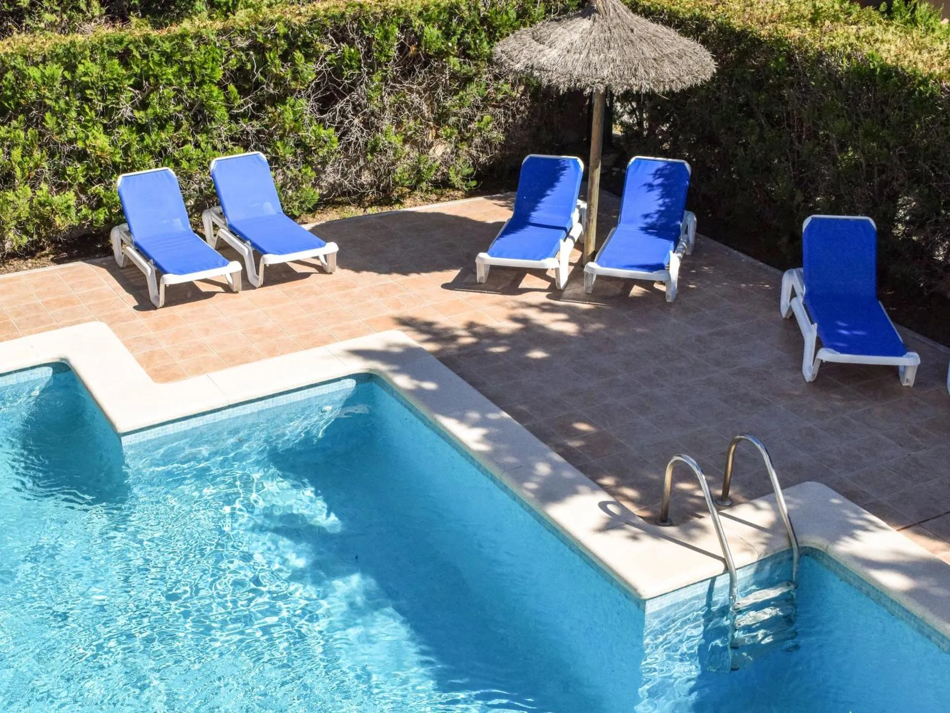 Villa Alexia Apartments Complex 2BR 9min to Sea 5min to Town AT1833