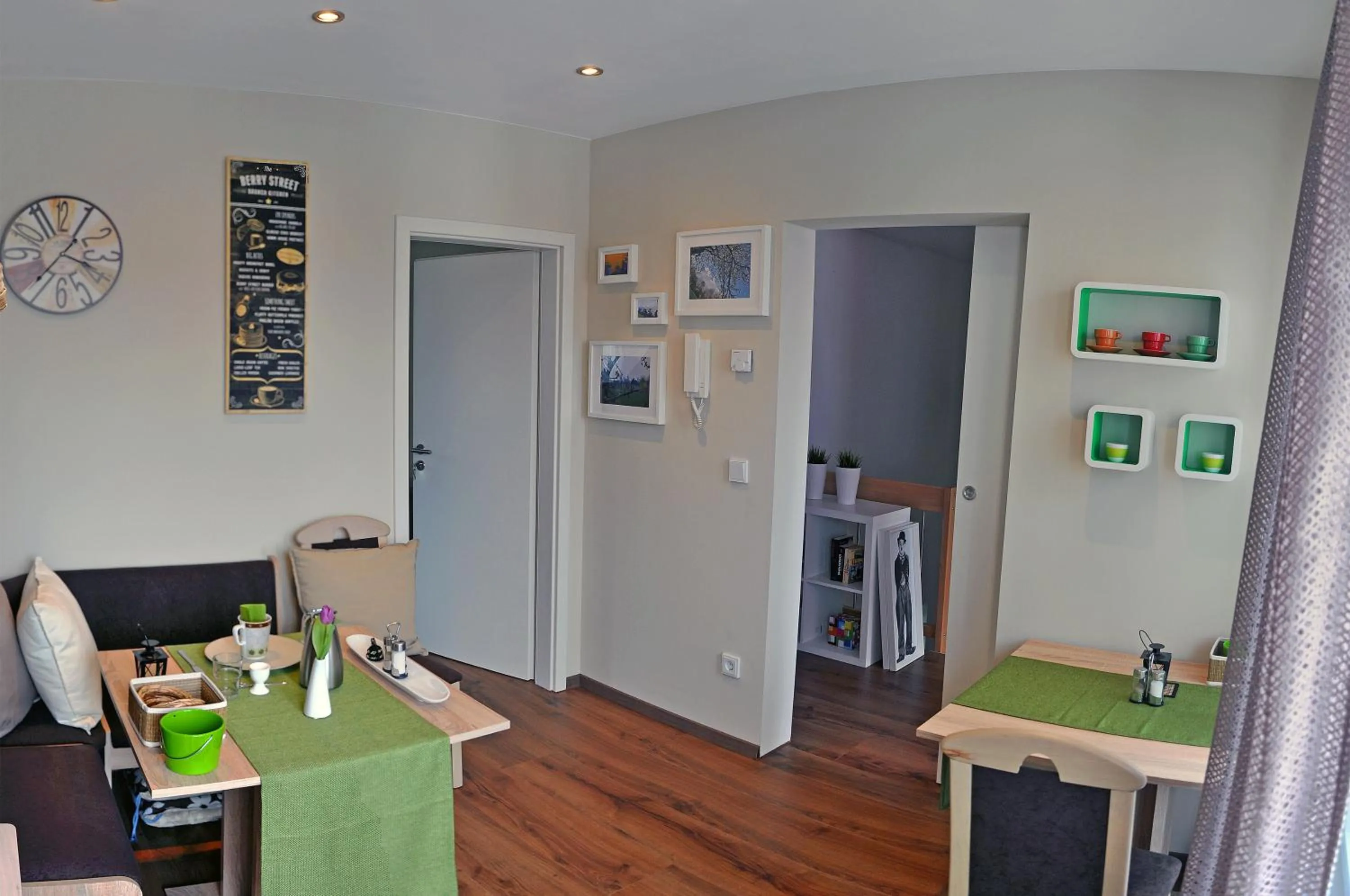 Spring in Frankfurt Bed & Breakfast