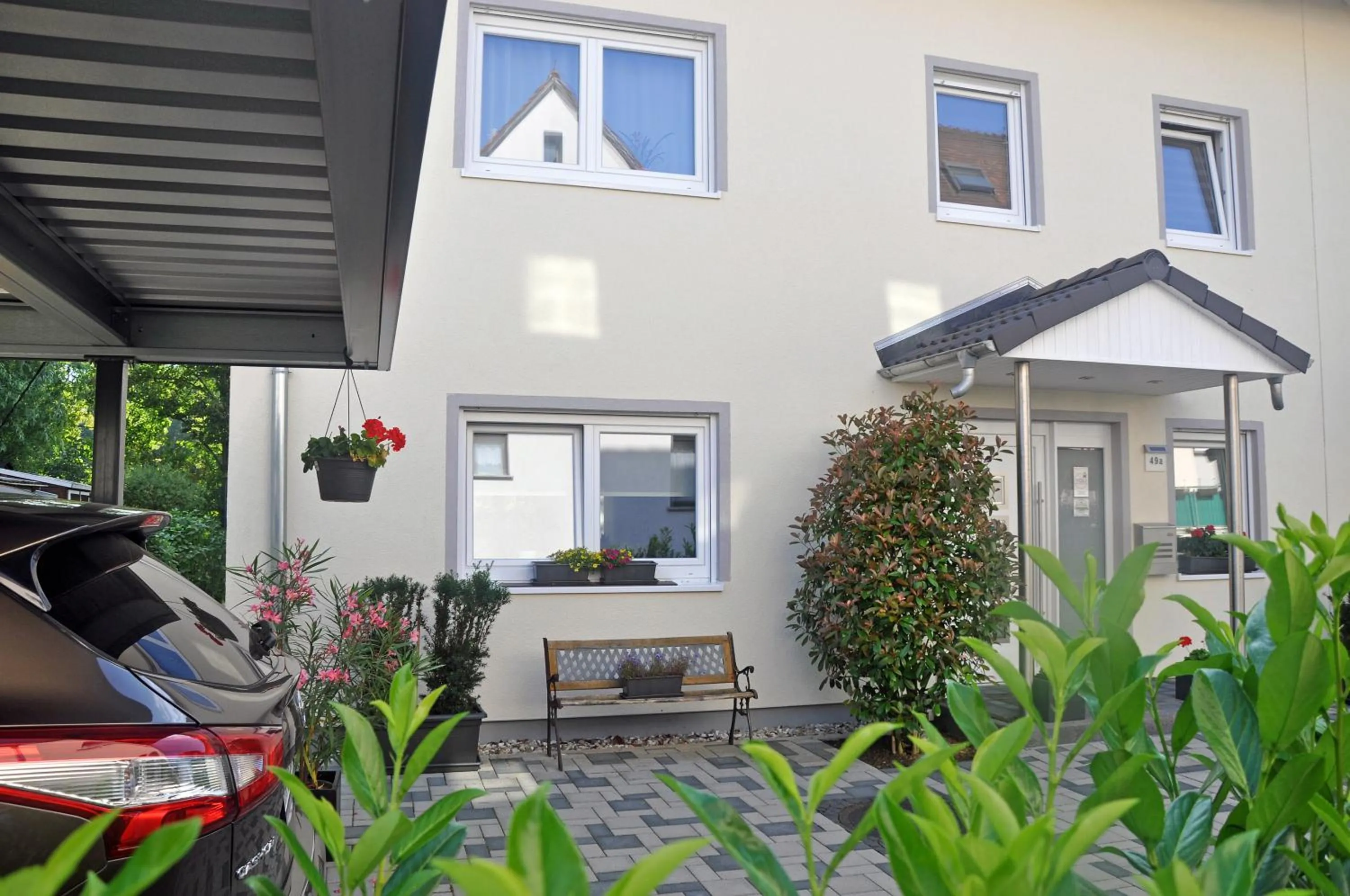 Property building in Frankfurt Bed & Breakfast