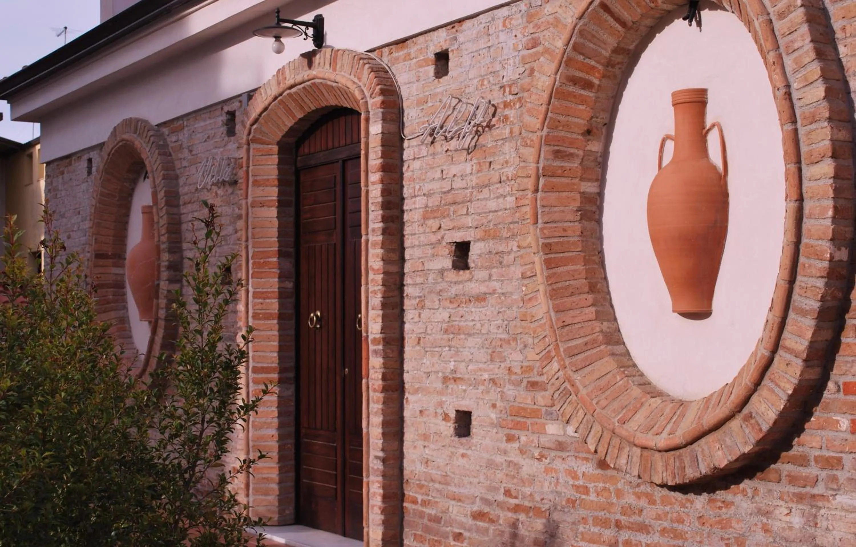 Facade/entrance in Metropoli's
