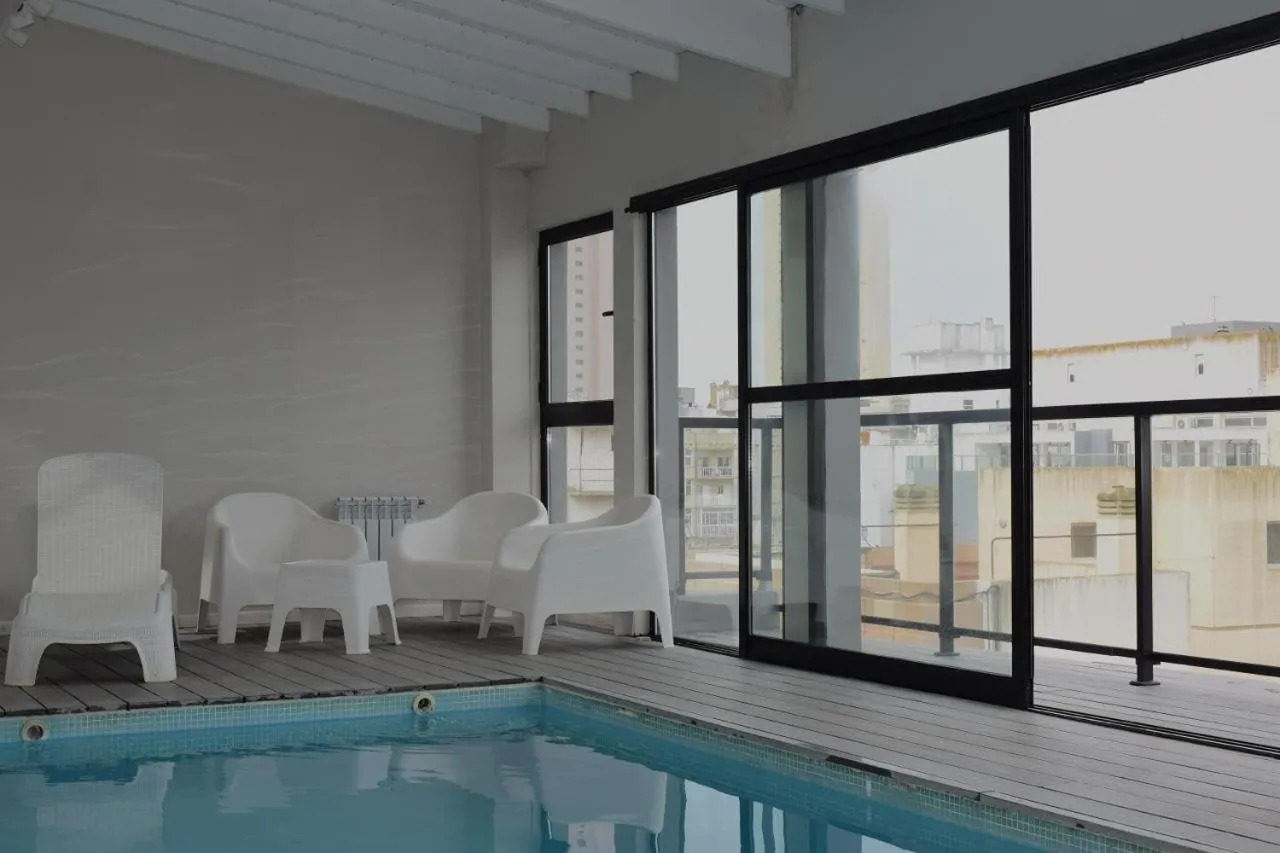 Swimming pool in C&R Hoteles PDLA