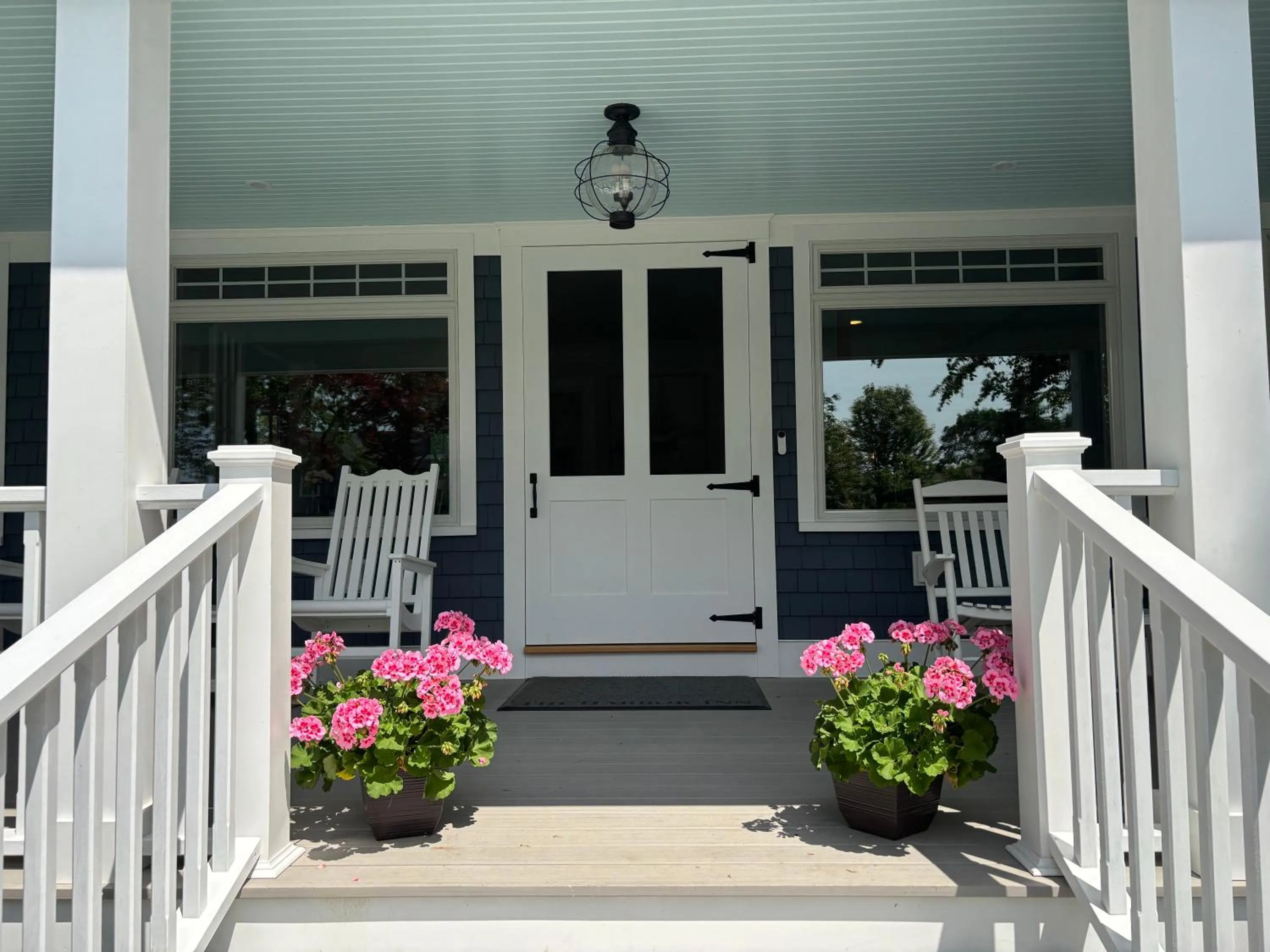 The Harbor Inn