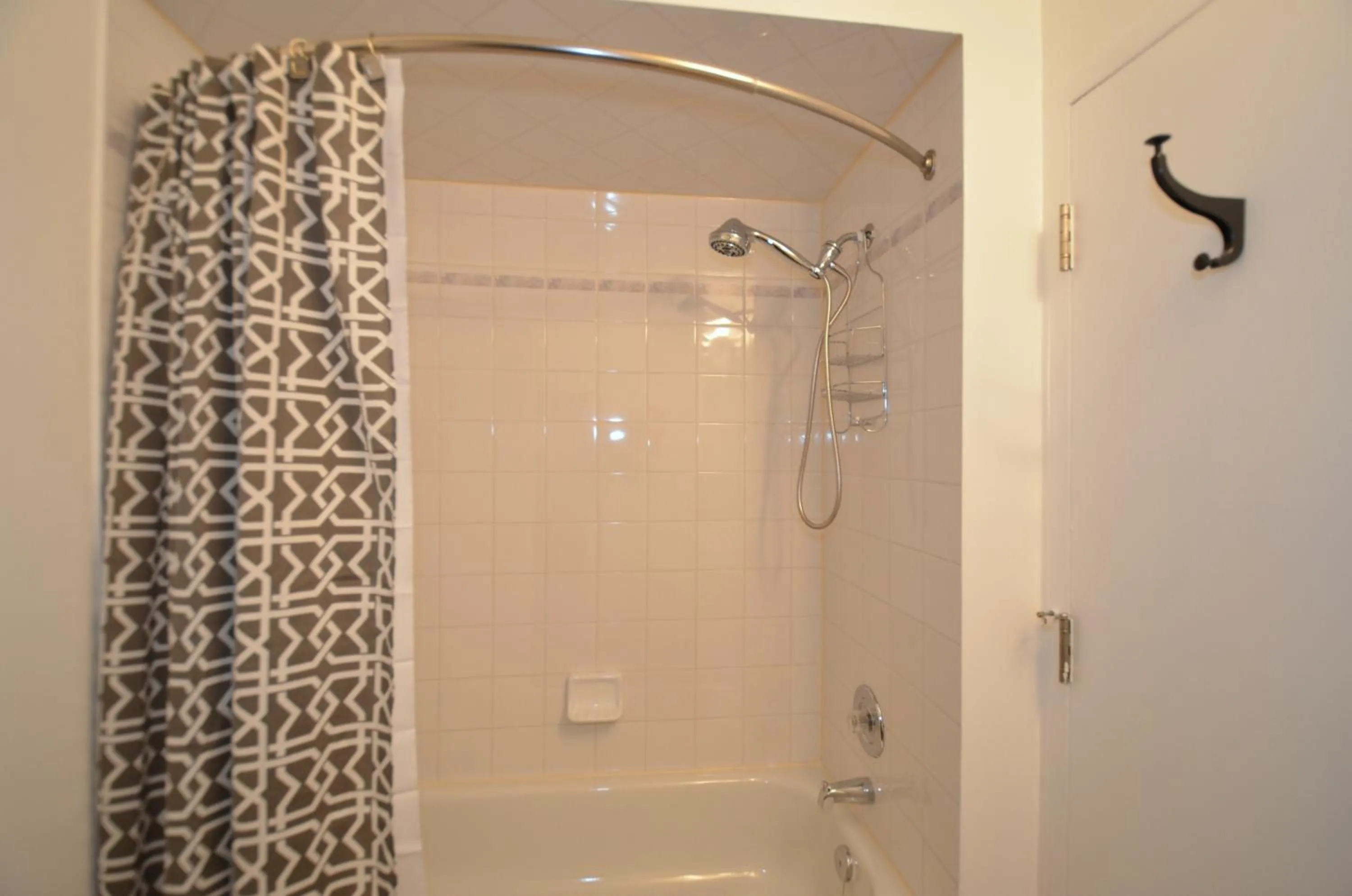 The SoMa Furnished Residences