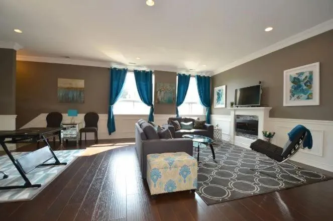 The SoMa Furnished Residences