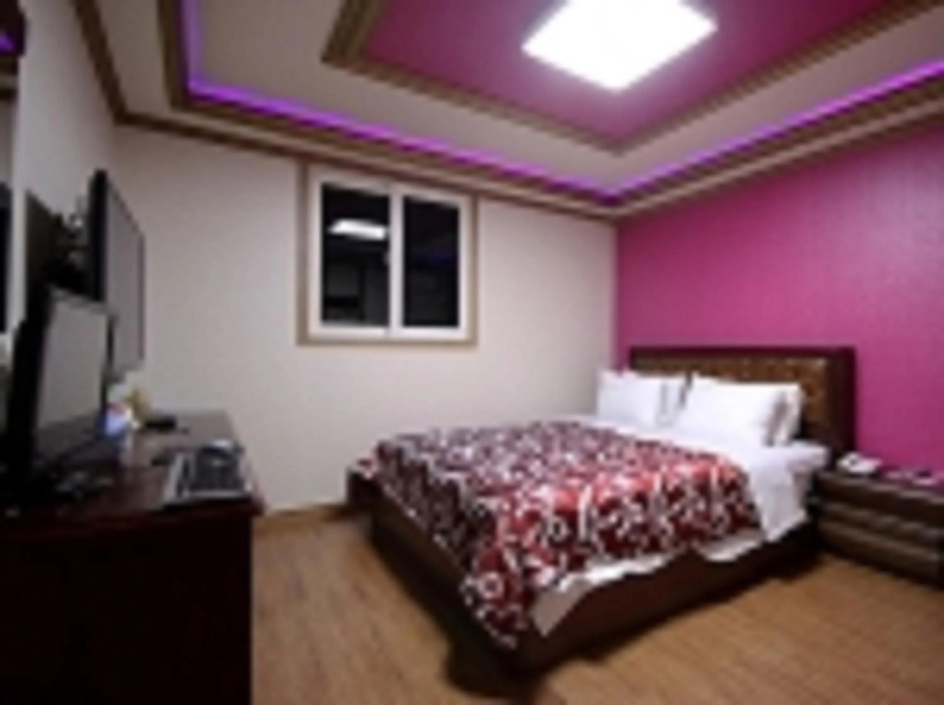 GuangJu Hotel Banana