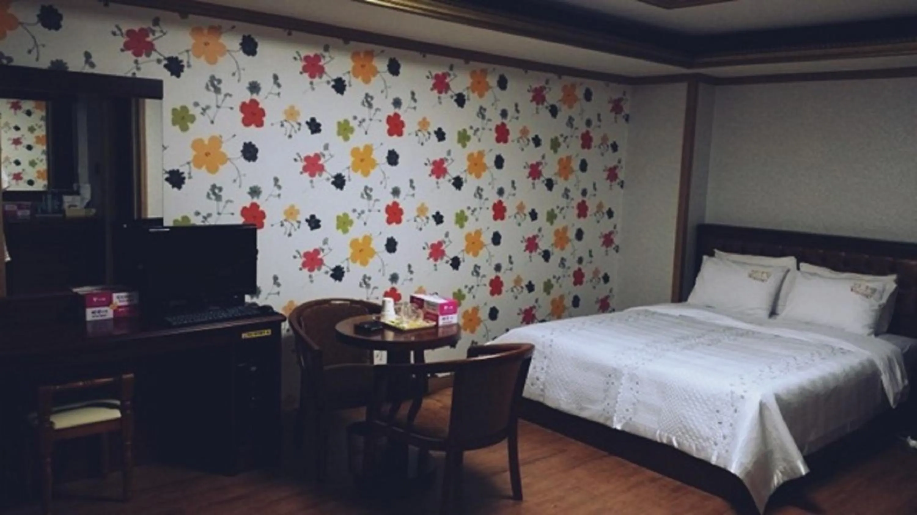 GuangJu Hotel Banana