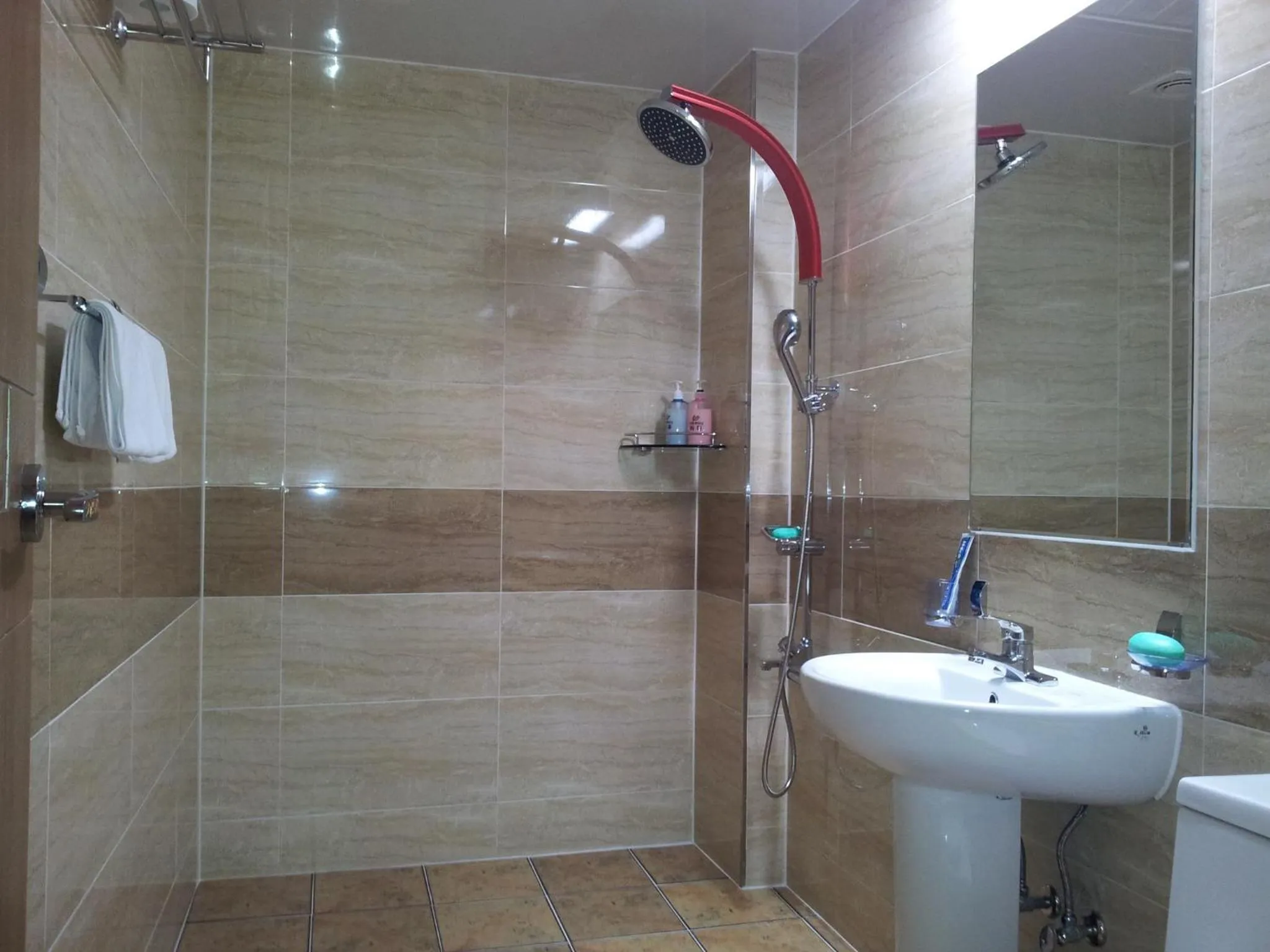 Bathroom in GuangJu Hotel Banana