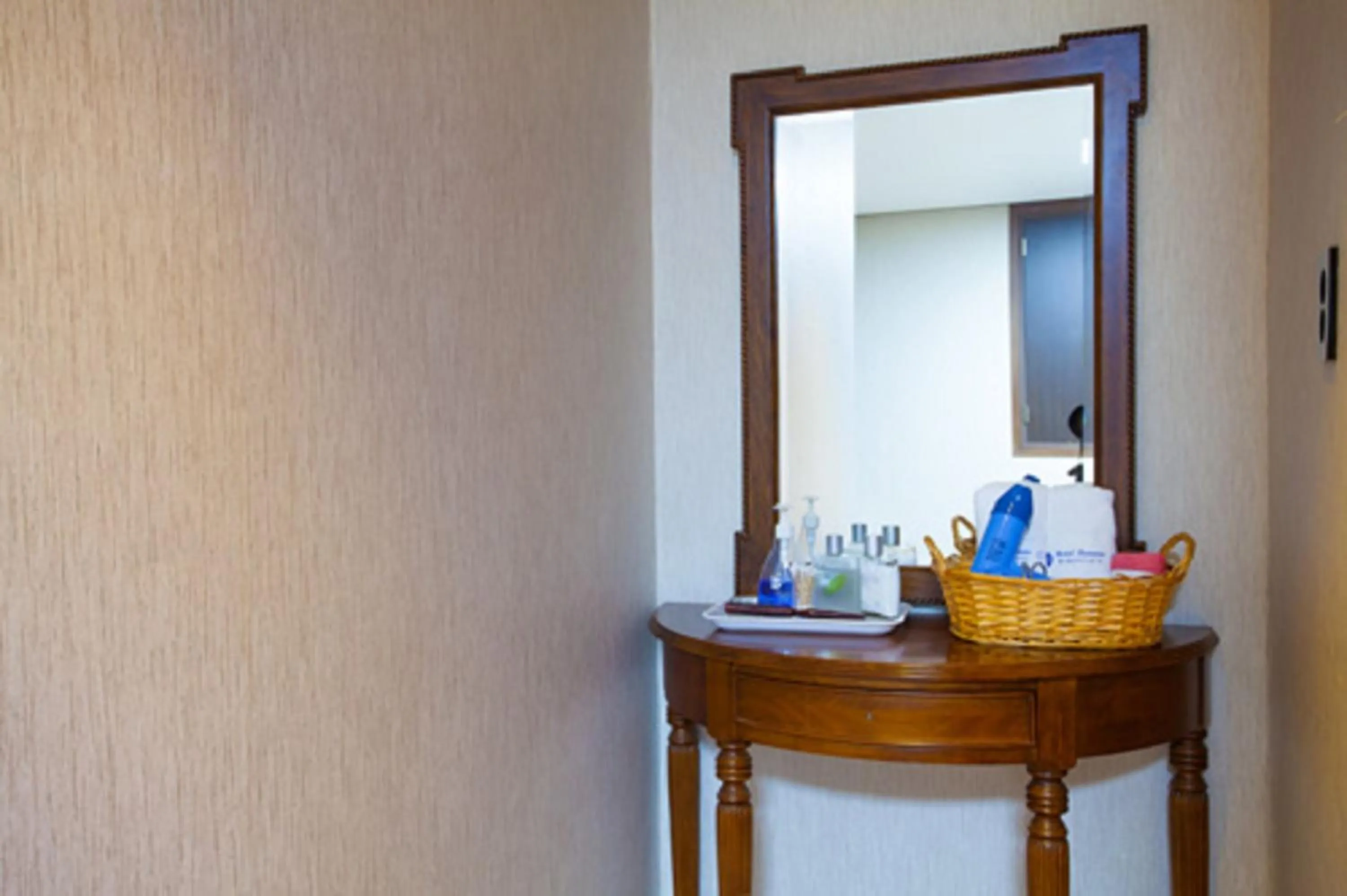 GuangJu Hotel Banana