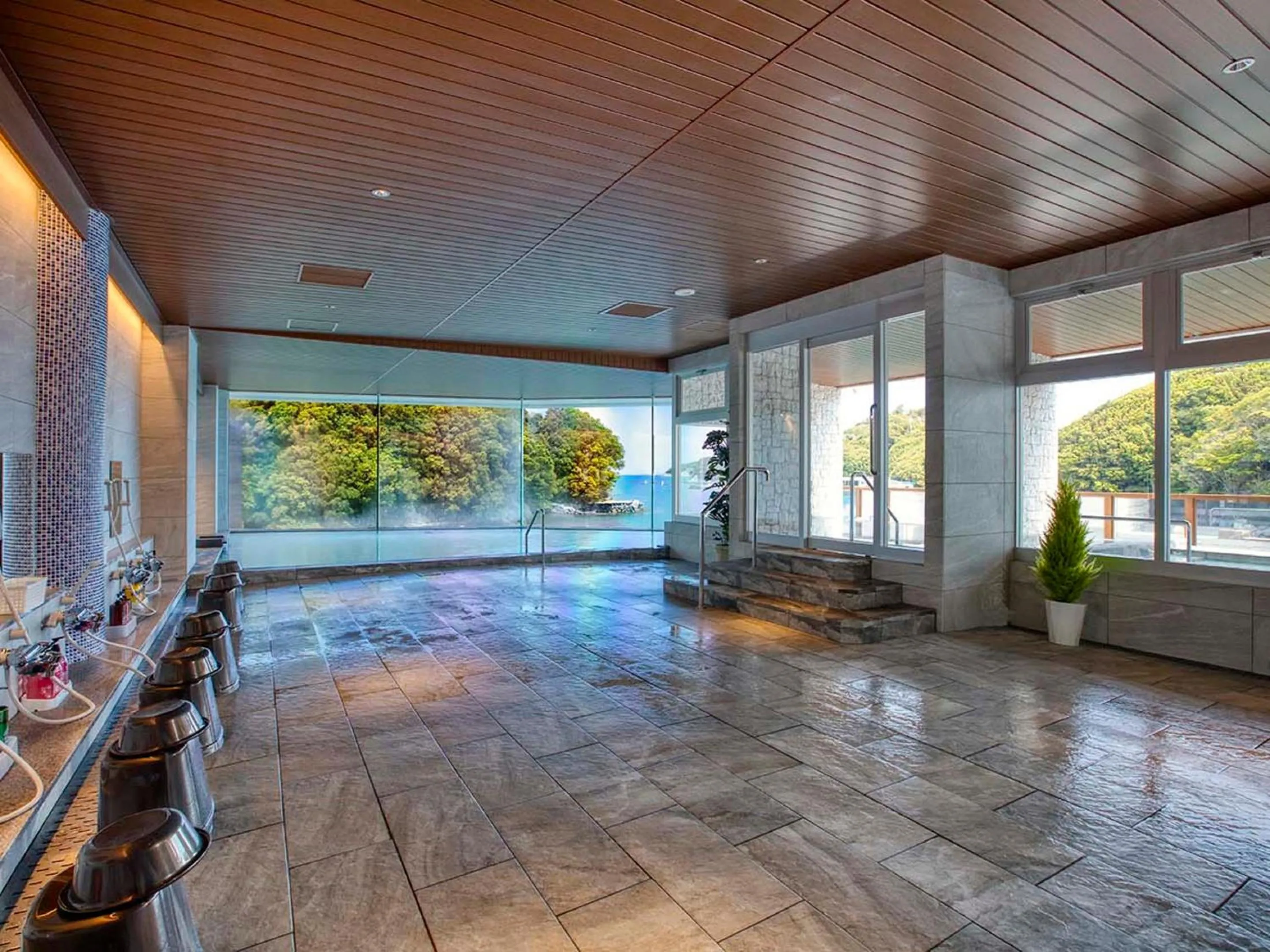 Public Bath in Ooedo Onsen Monogatari Premium Toba Saichoraku