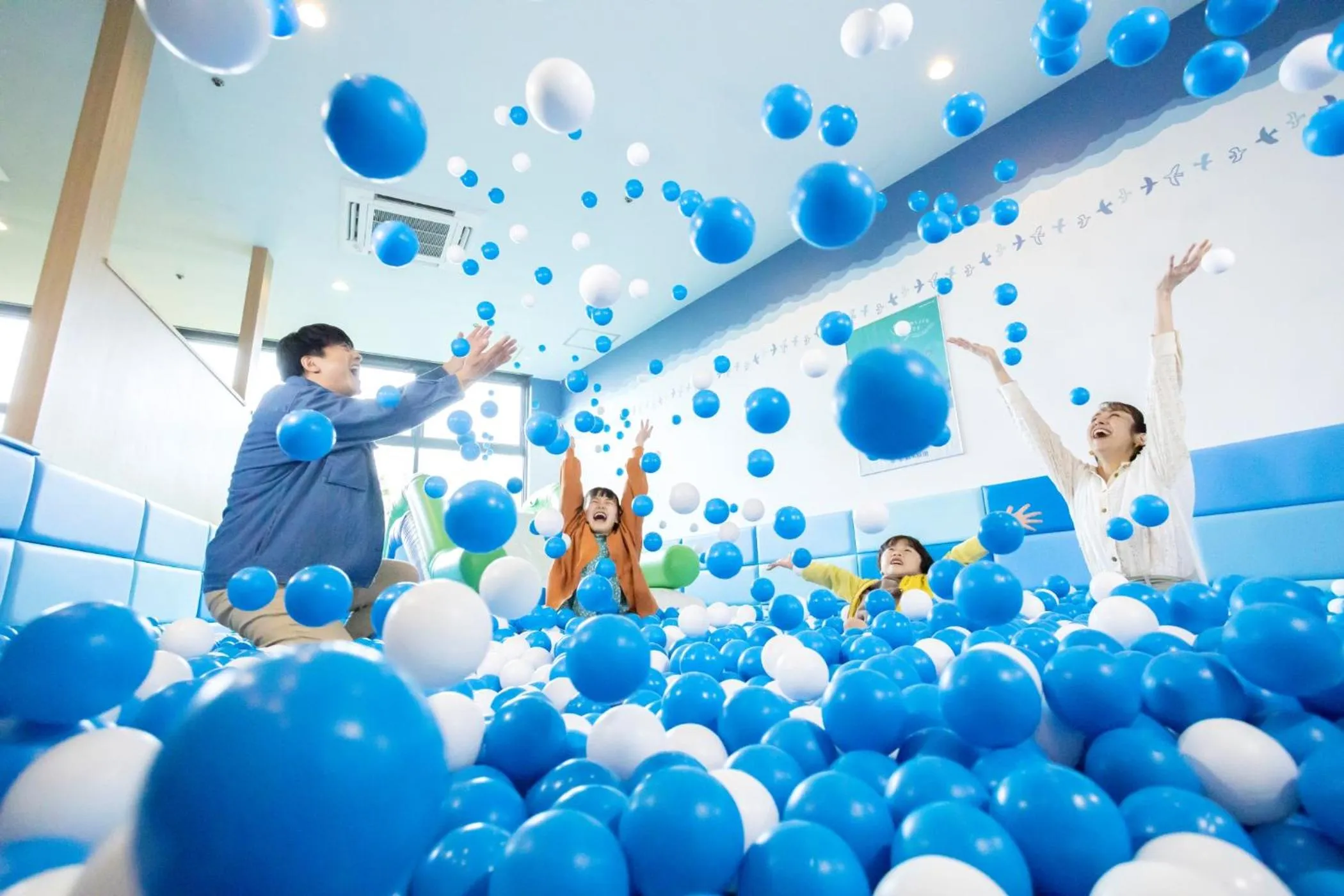 children in Ooedo Onsen Monogatari Premium Toba Saichoraku