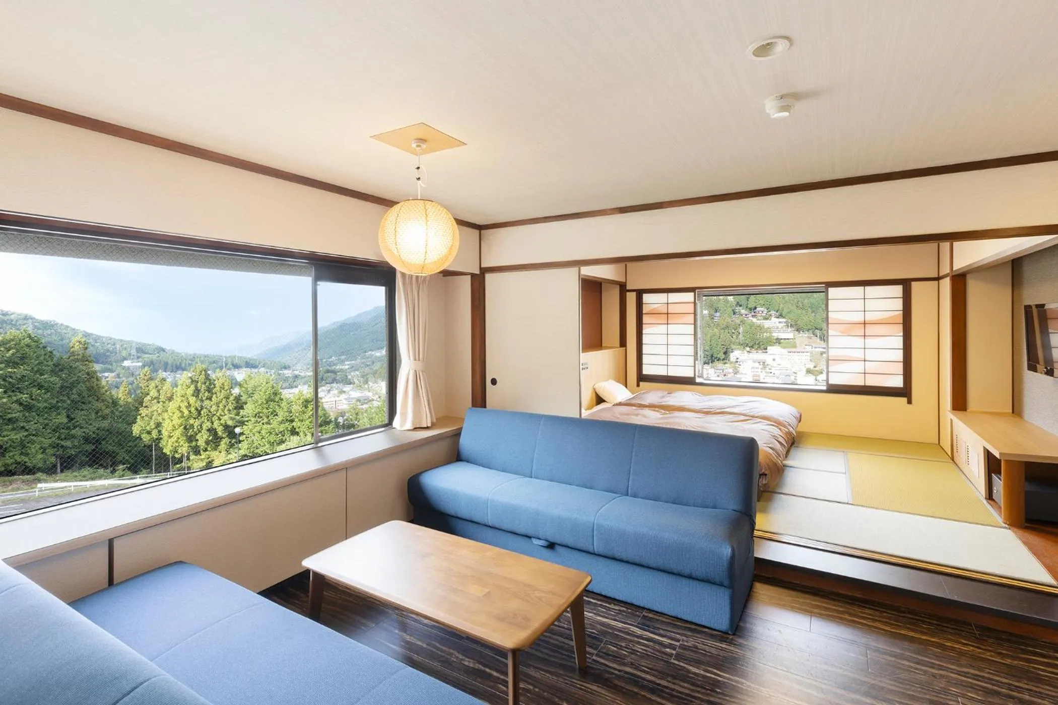 Photo of the whole room, Bed in Ooedo Onsen Monogatari Premium Gero Honkan