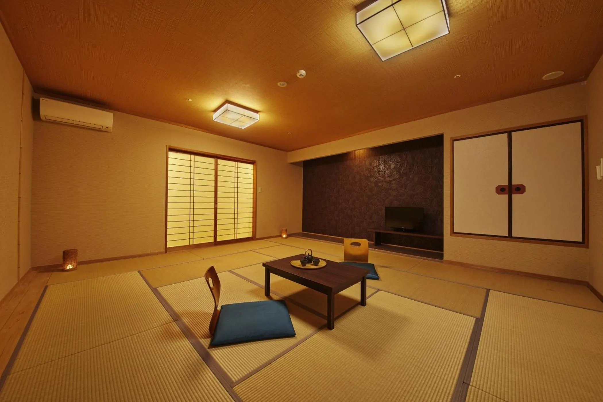 Photo of the whole room in Ooedo Onsen Monogatari Premium Seiunkaku