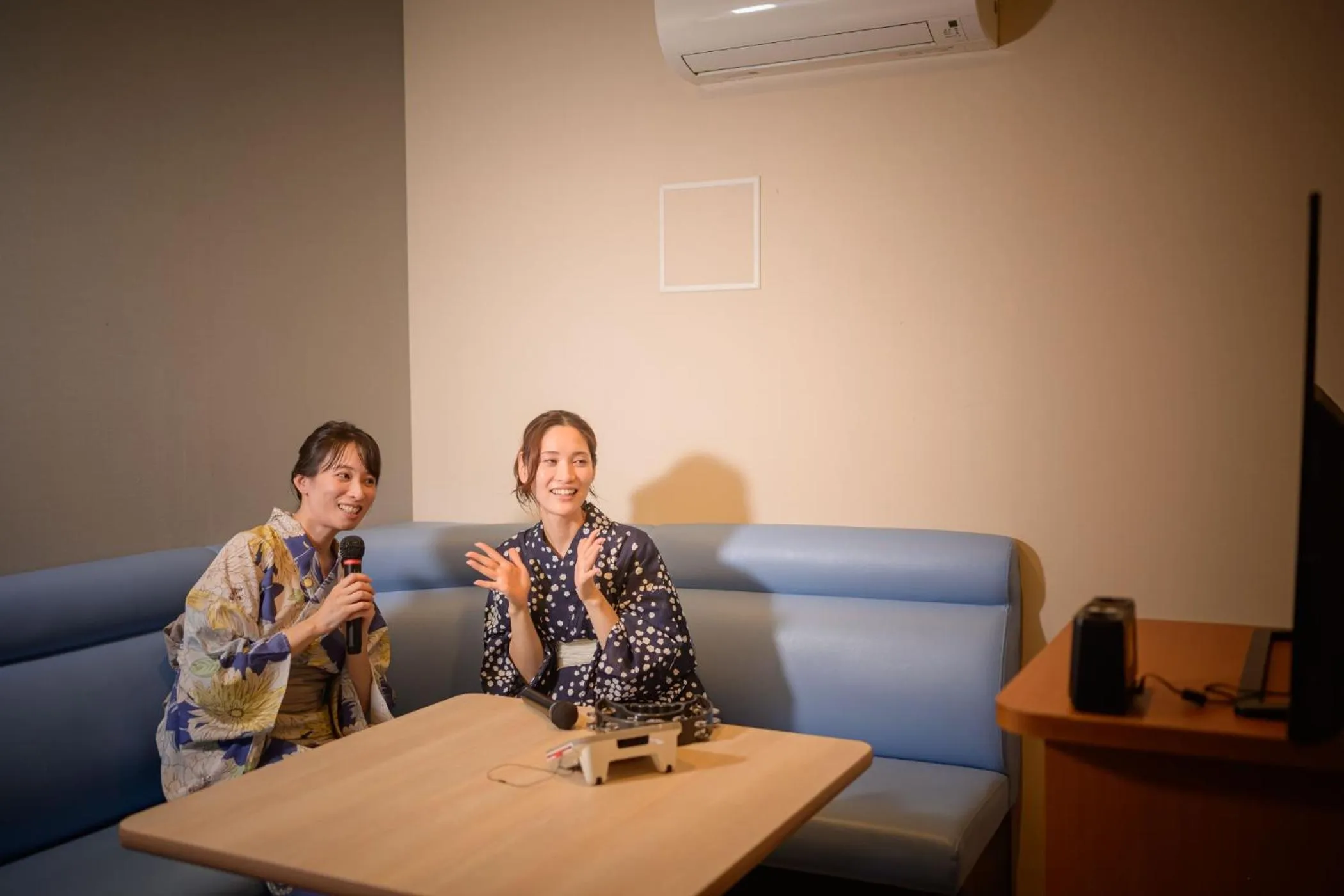 Karaoke in TAOYA Shirahama Senjyo