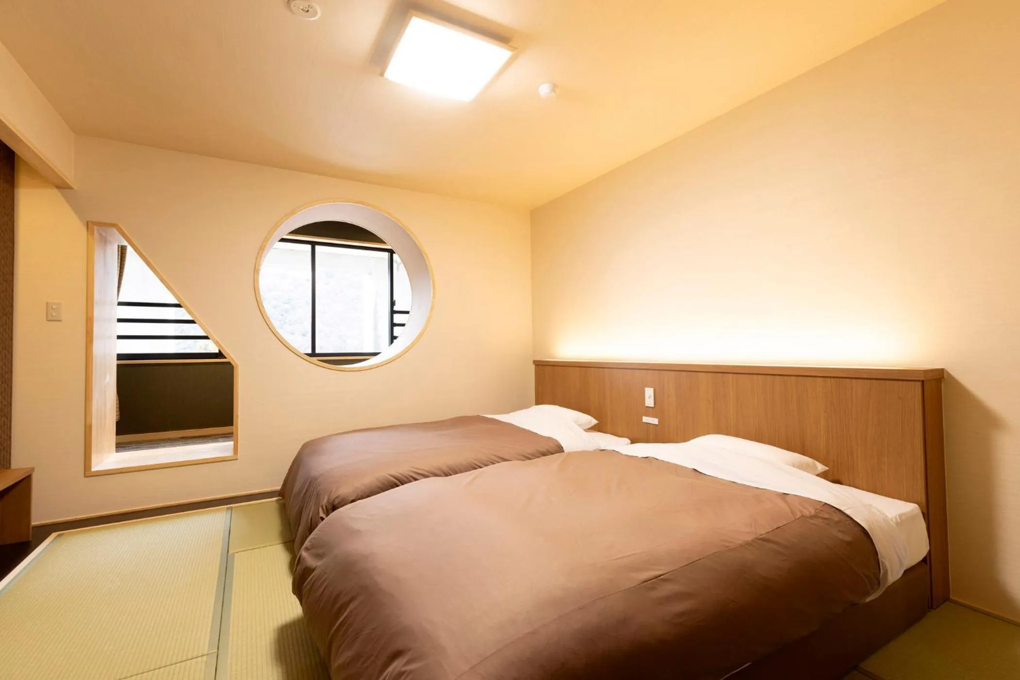 Photo of the whole room, Bed in Ooedo Onsen Monogatari Premium Yamanaka Grand Hotel