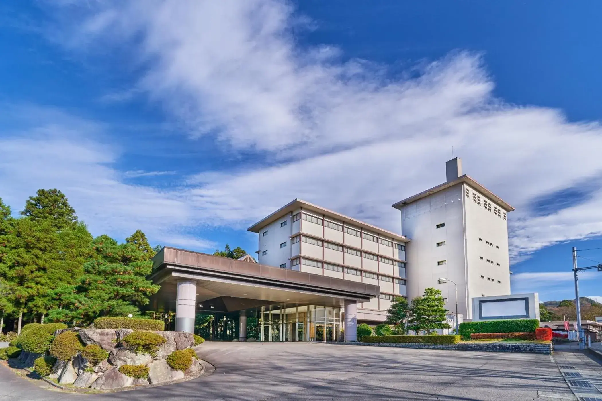 Property building in Ooedo Onsen Monogatari Premium Yamanaka Grand Hotel Property building in Ooedo Onsen Monogatari Premium Yamanaka Grand Hotel
