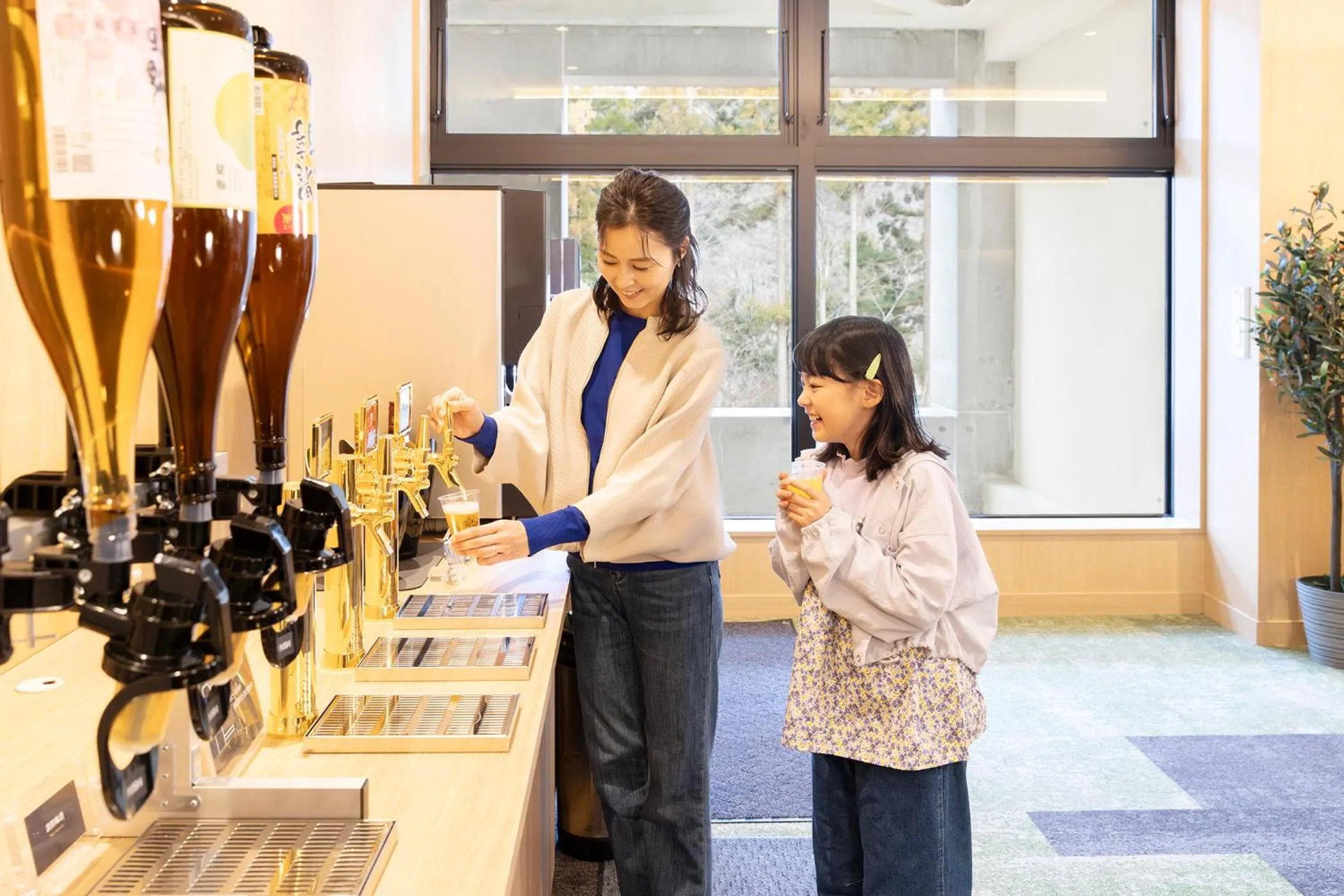 Lounge or bar in Ooedo Onsen Monogatari Premium Yamanaka Grand Hotel