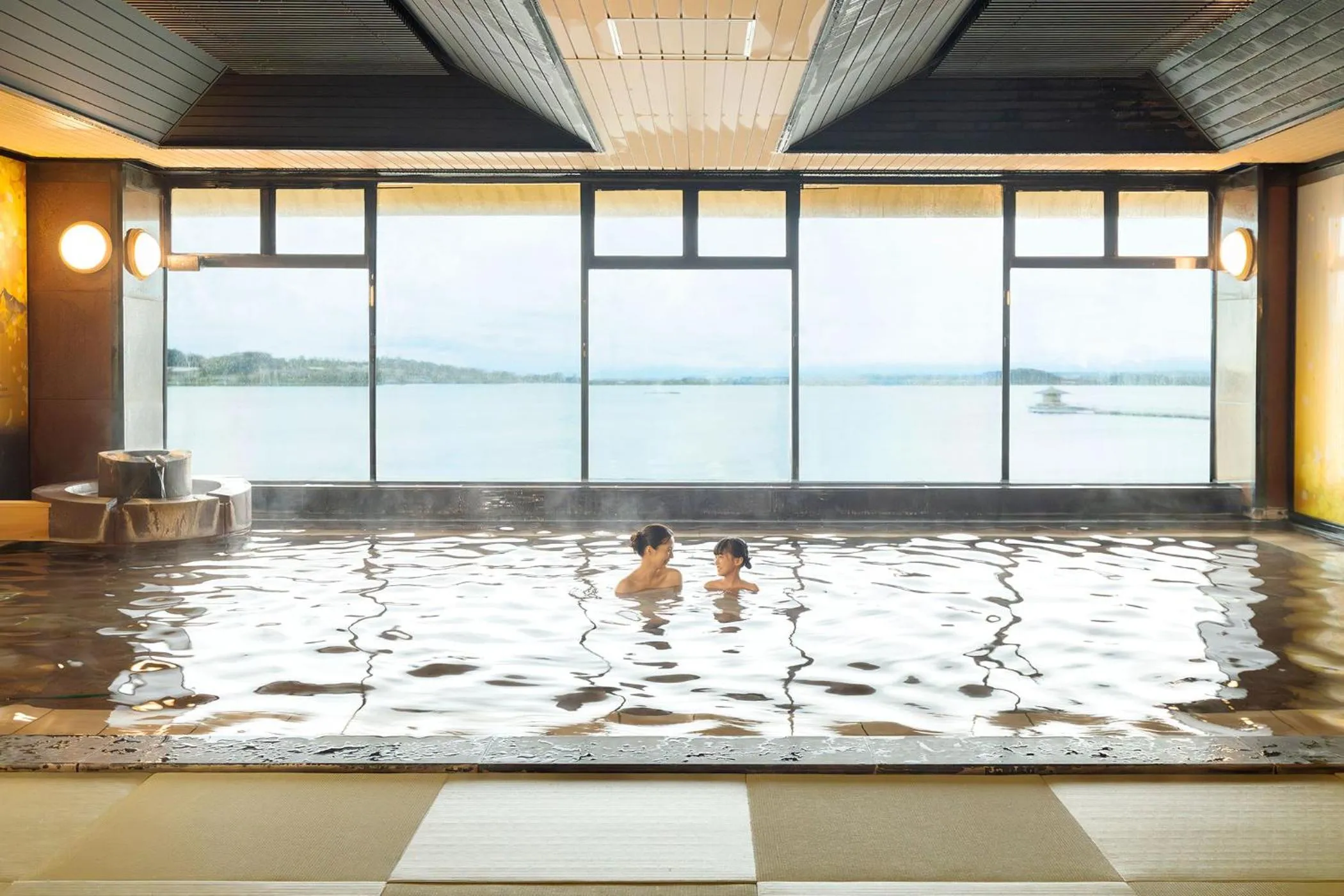 Hot Spring Bath in Ooedo Onsen Monogatari Premium Kaga Maruya