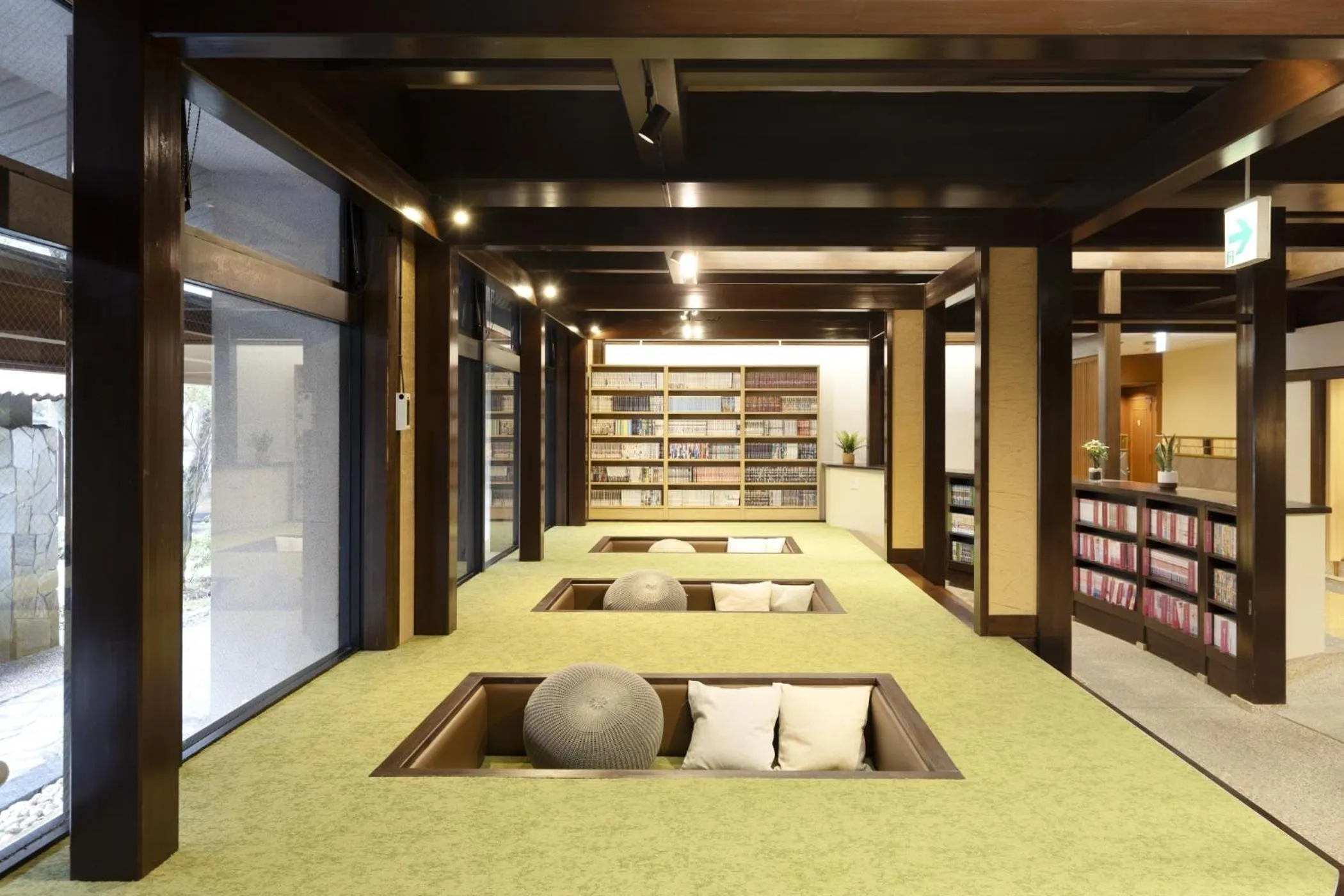 Library in Ooedo Onsen Monogatari Premium Kaga Maruya