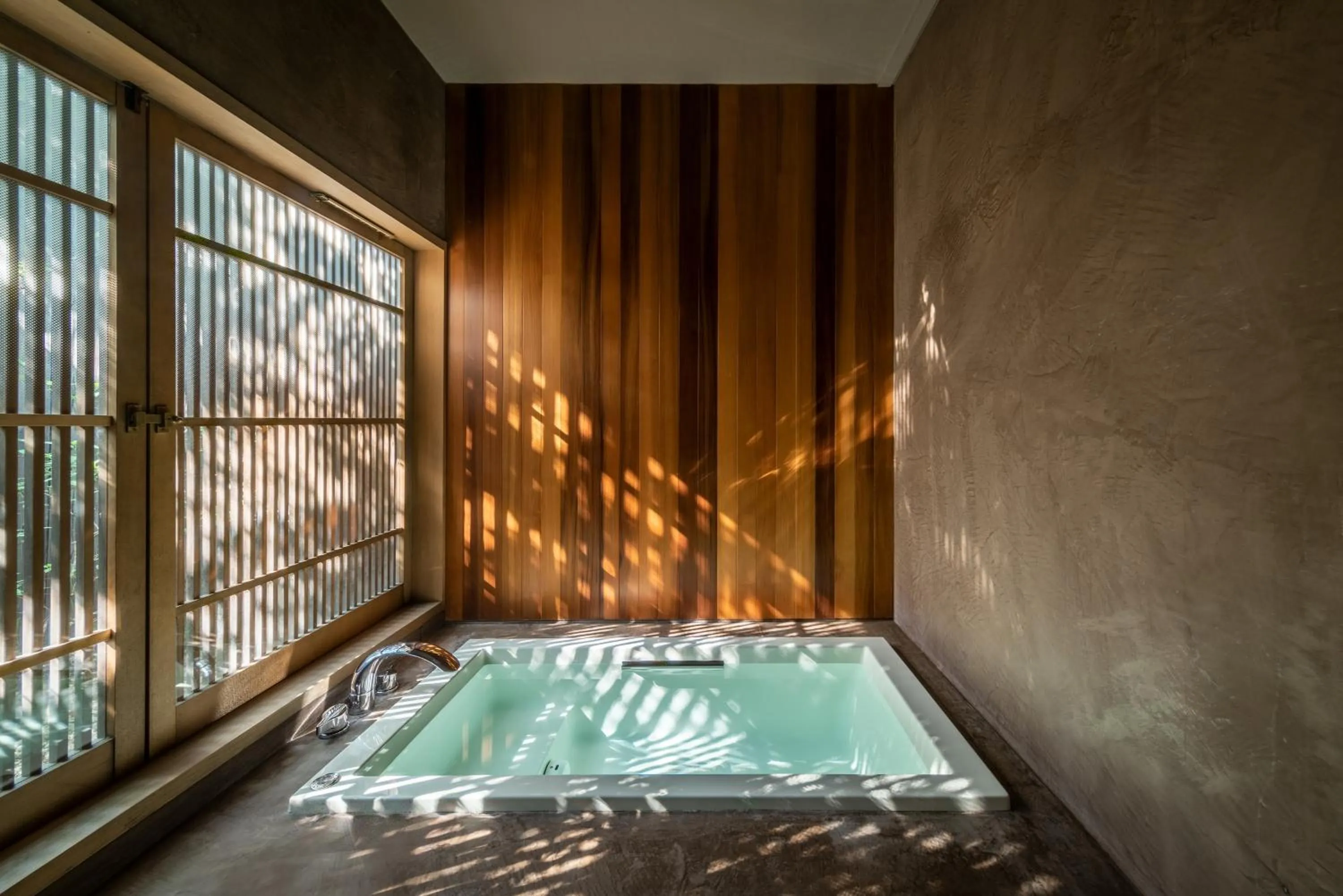 Bath in Choya Chawanzaka Machiya House