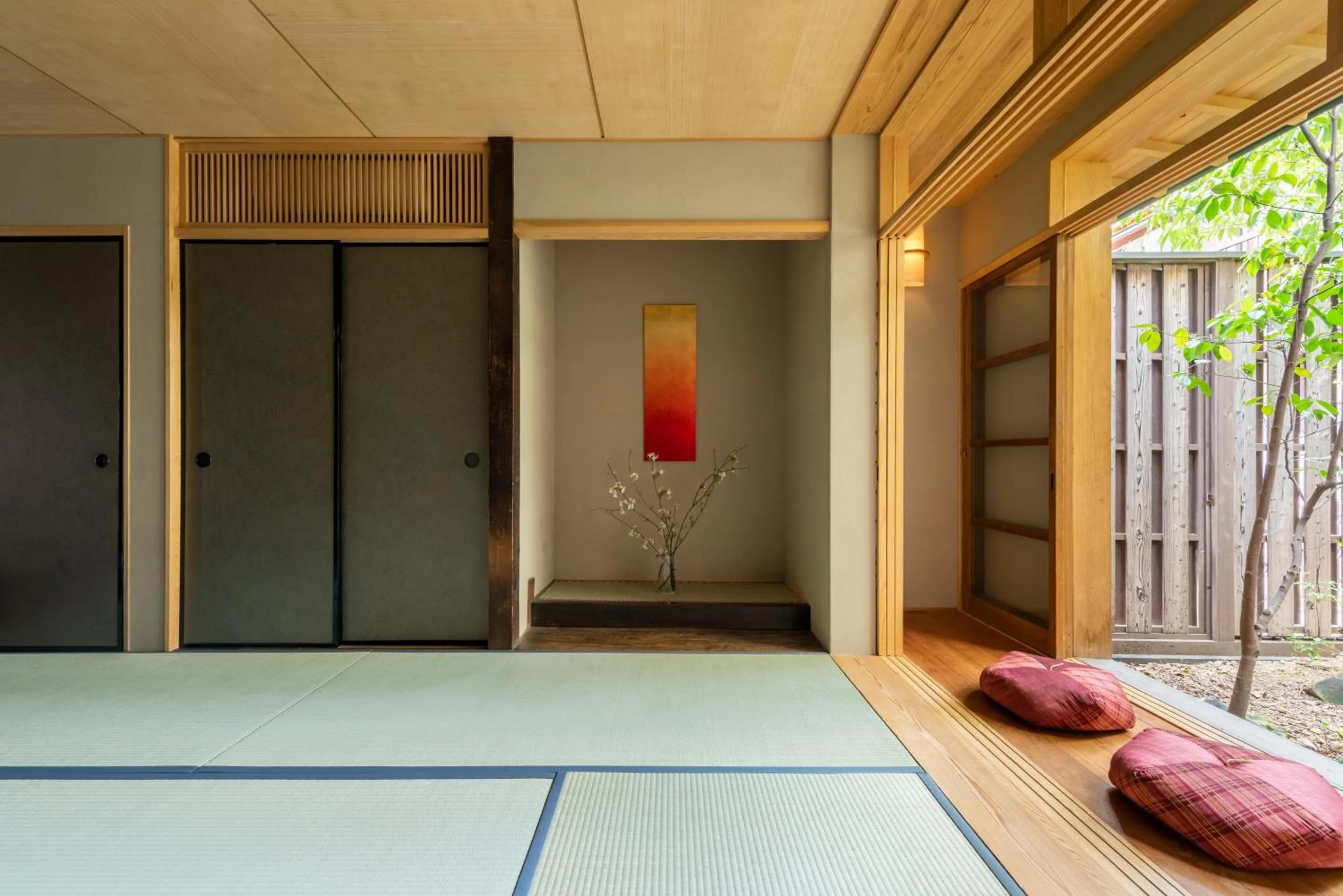 Photo of the whole room in Choya Chawanzaka Machiya House