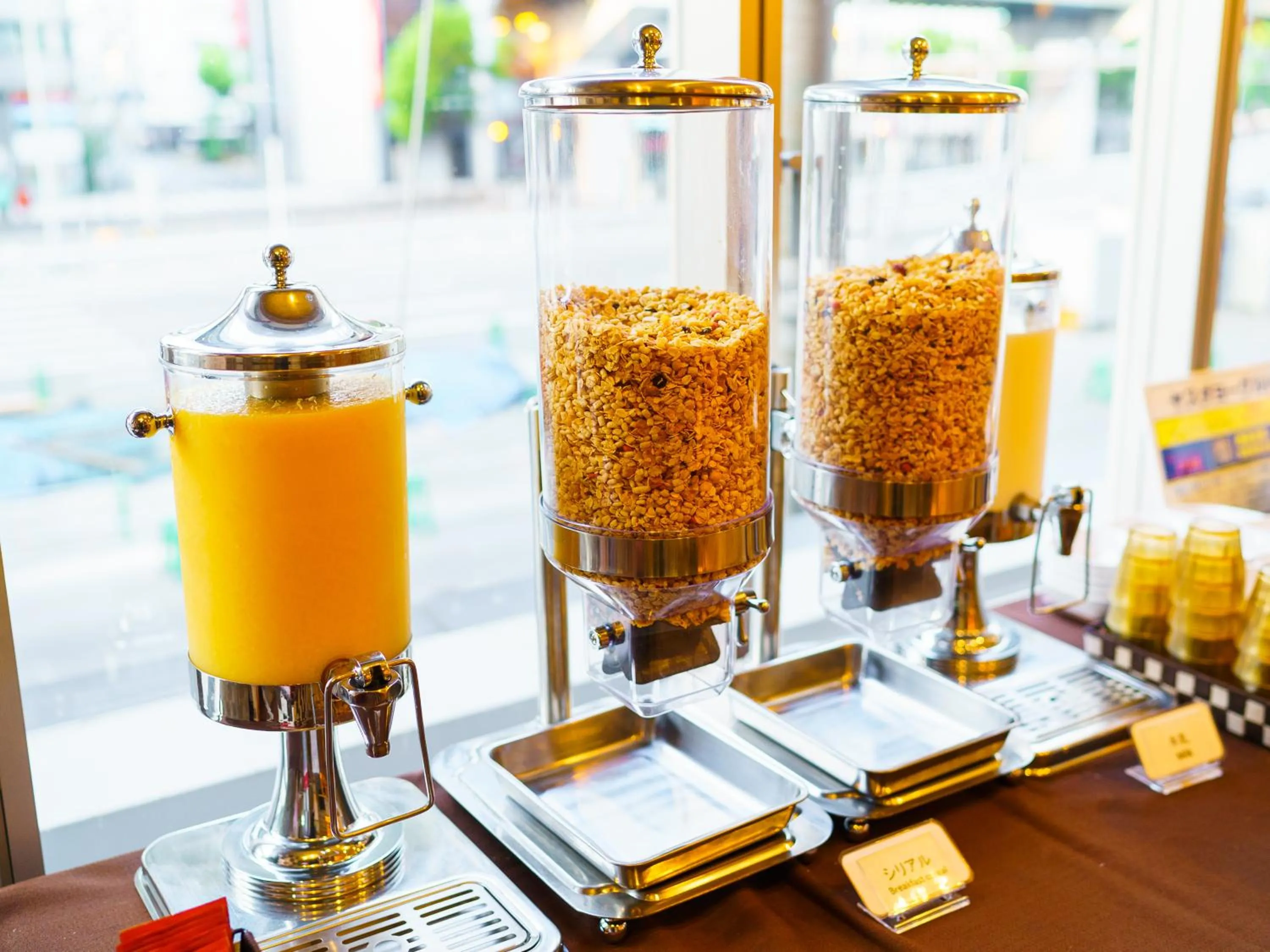 Buffet breakfast in Super Hotel Premier Osaka Honmachi Ekimae Natural Hot Springs