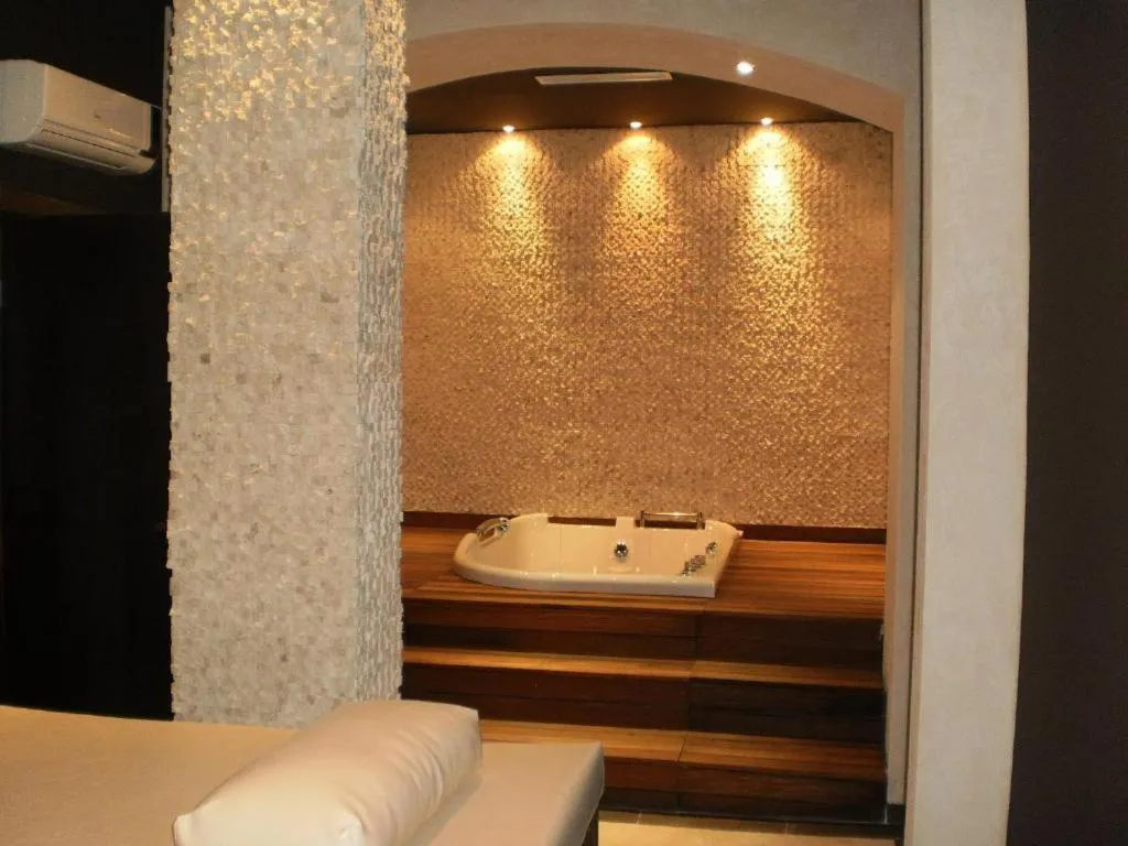 Oasis Beach Club