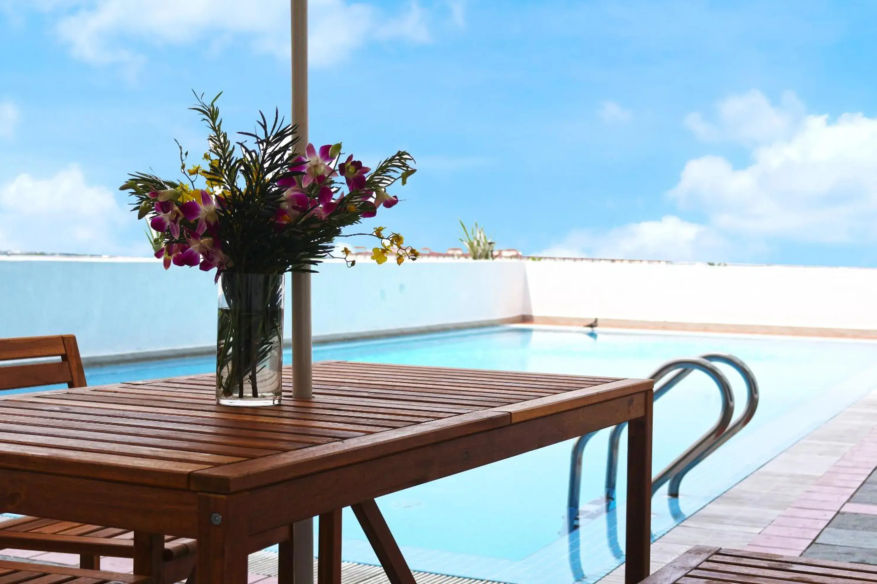 Swimming pool in Crystal Crown Hotel Harbour View, Port Klang Swimming pool in Crystal Crown Hotel Harbour View, Port Klang