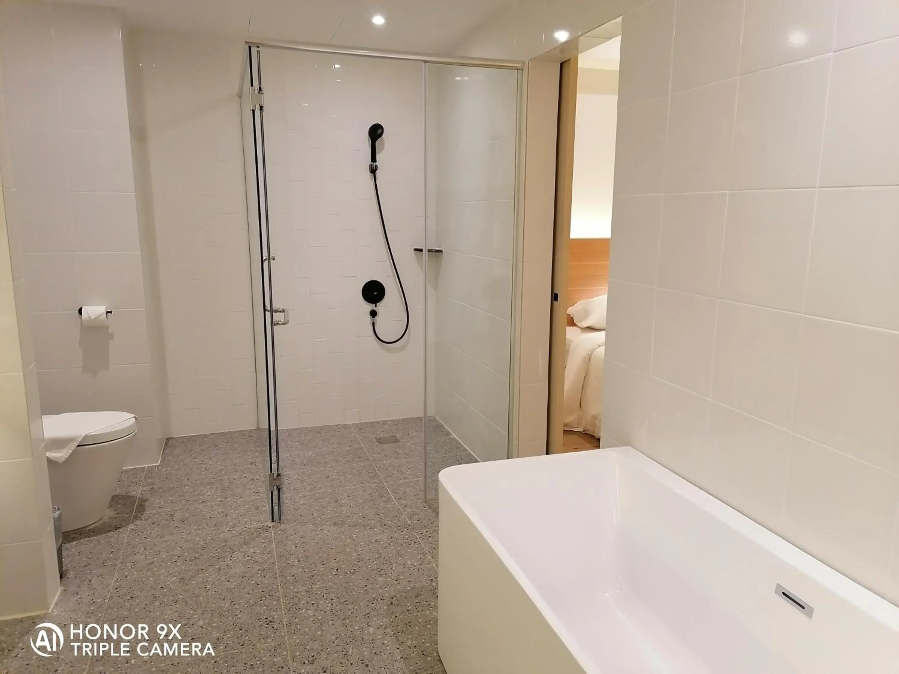 Bathroom in Crystal Crown Hotel Harbour View, Port Klang