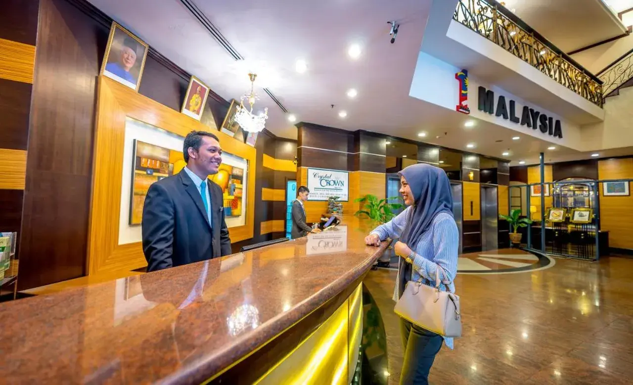 Lobby or reception in Crystal Crown Hotel Harbour View, Port Klang
