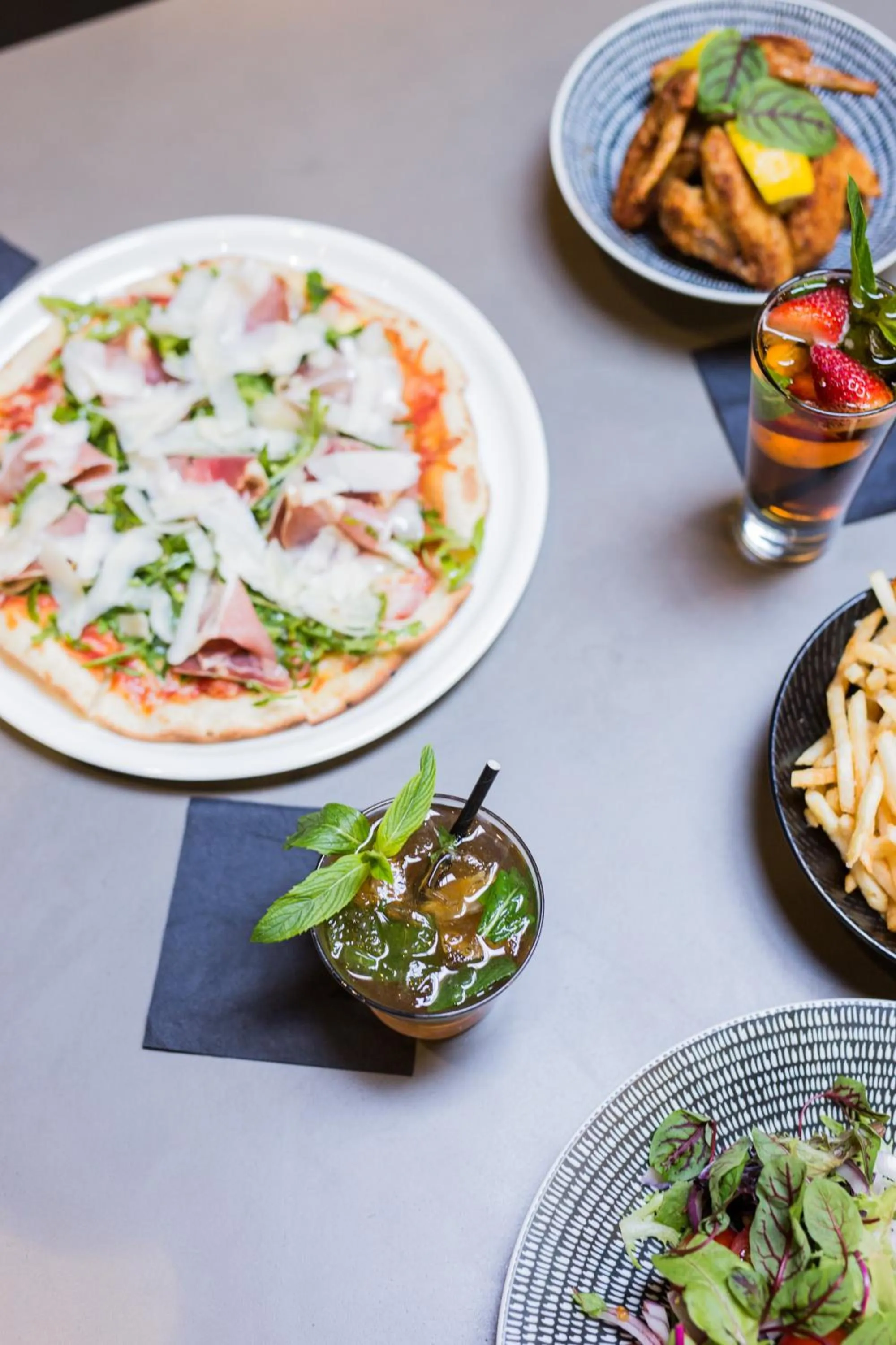 Food and drinks in Hotel Canobolas