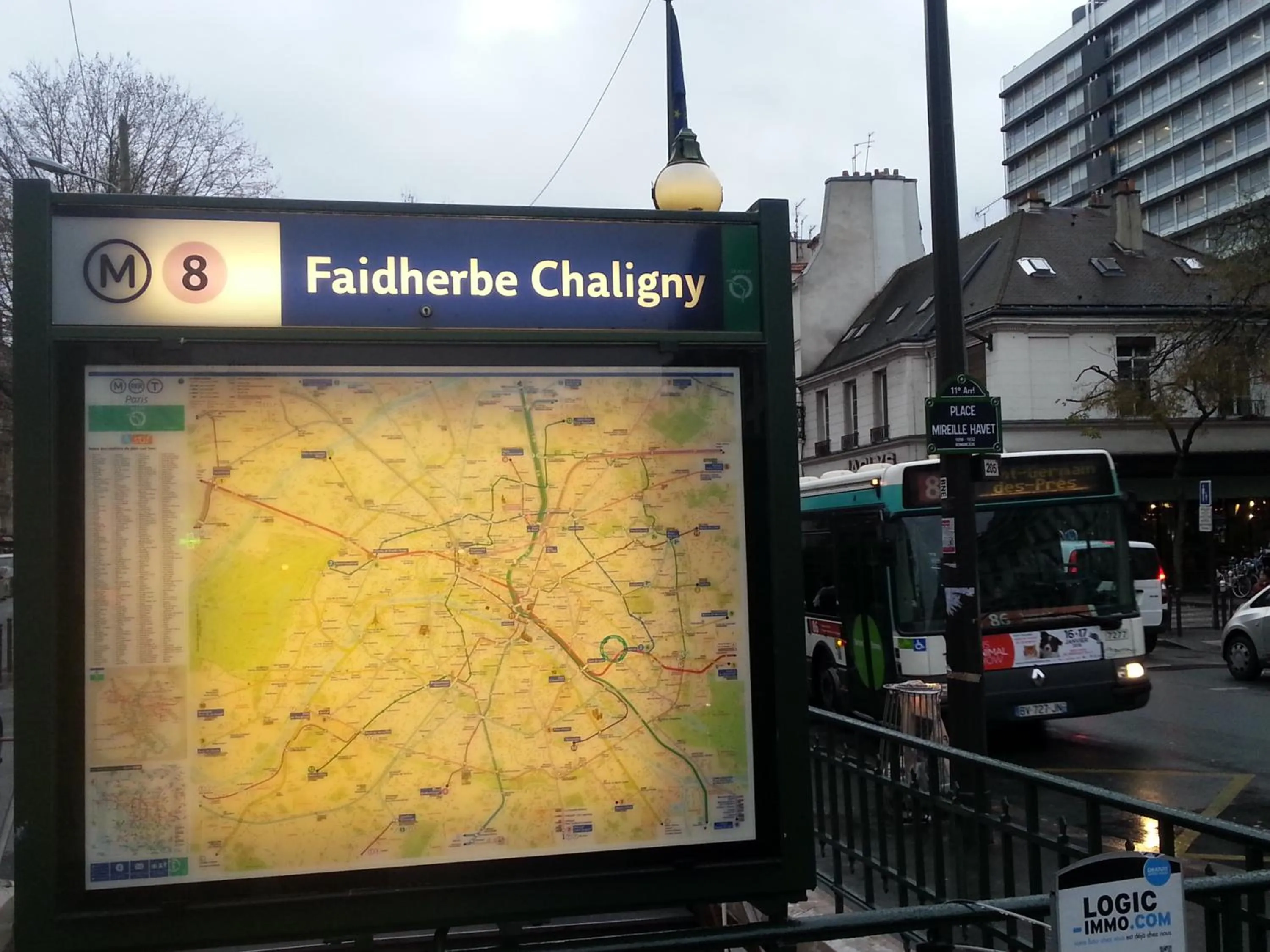 Decorative detail in Hipotel Paris Bastille Saint Antoine