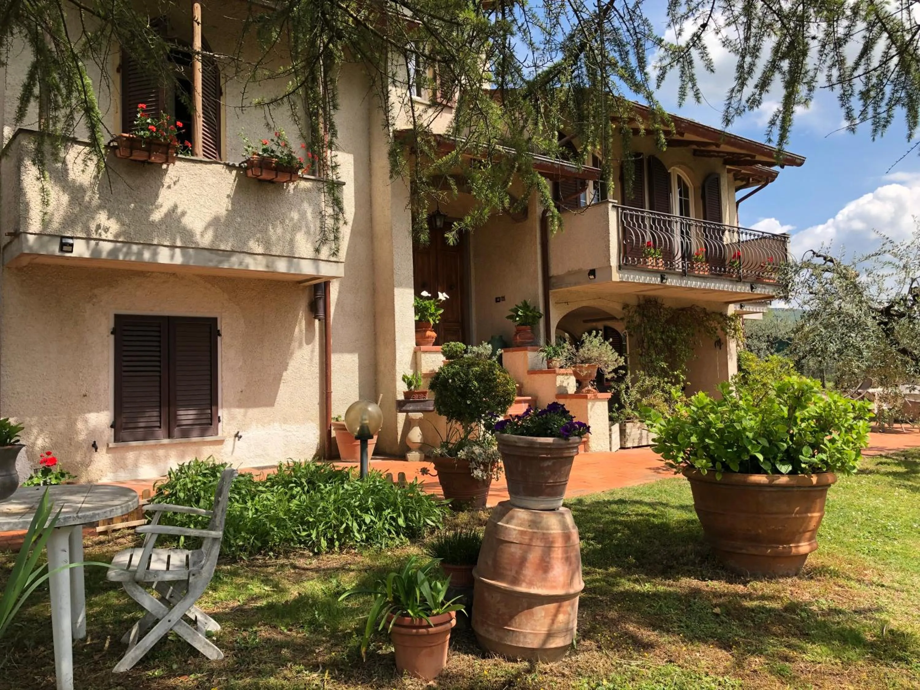 Property building in Da Piero e Paola