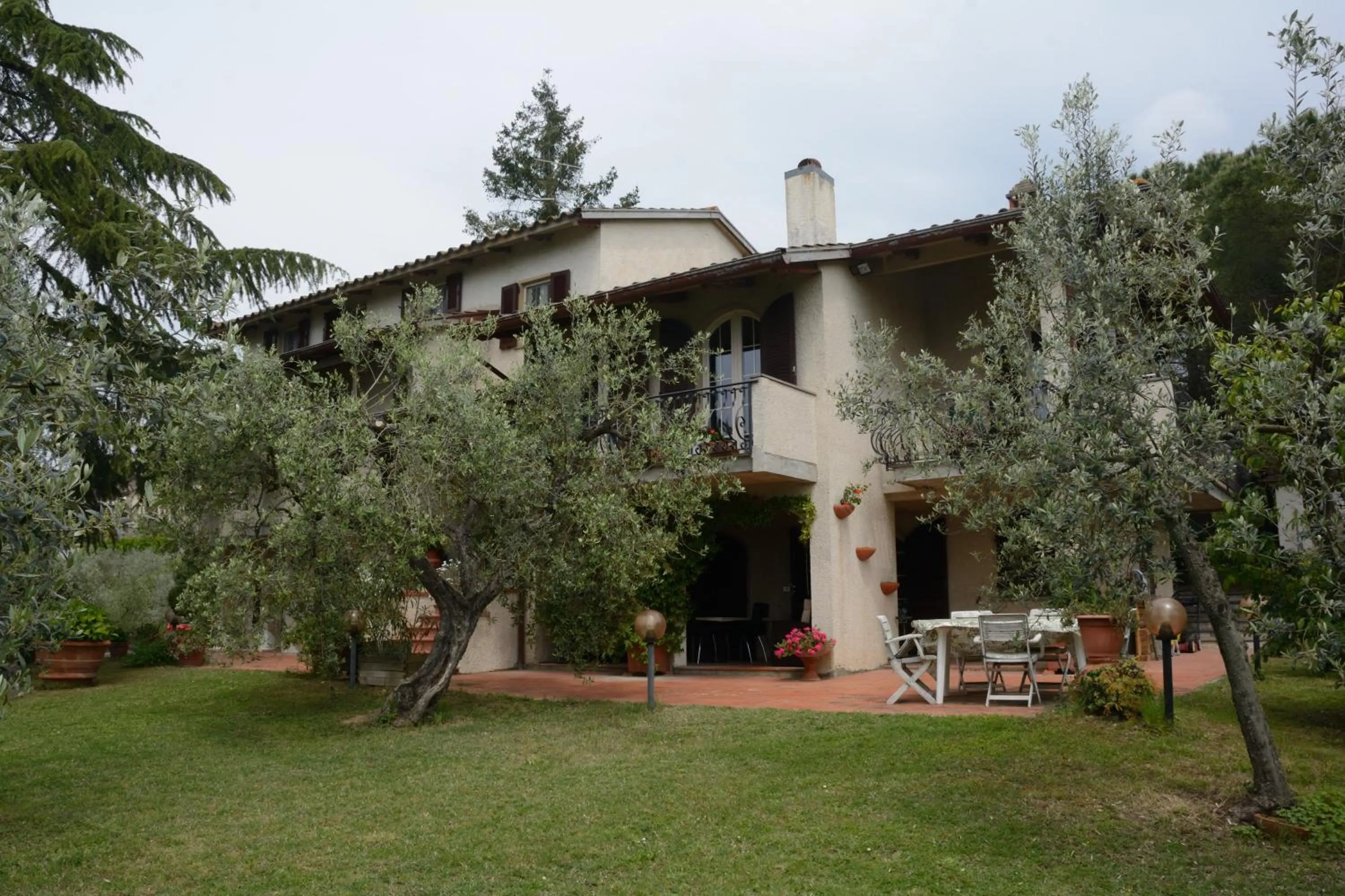 Property building in Da Piero e Paola