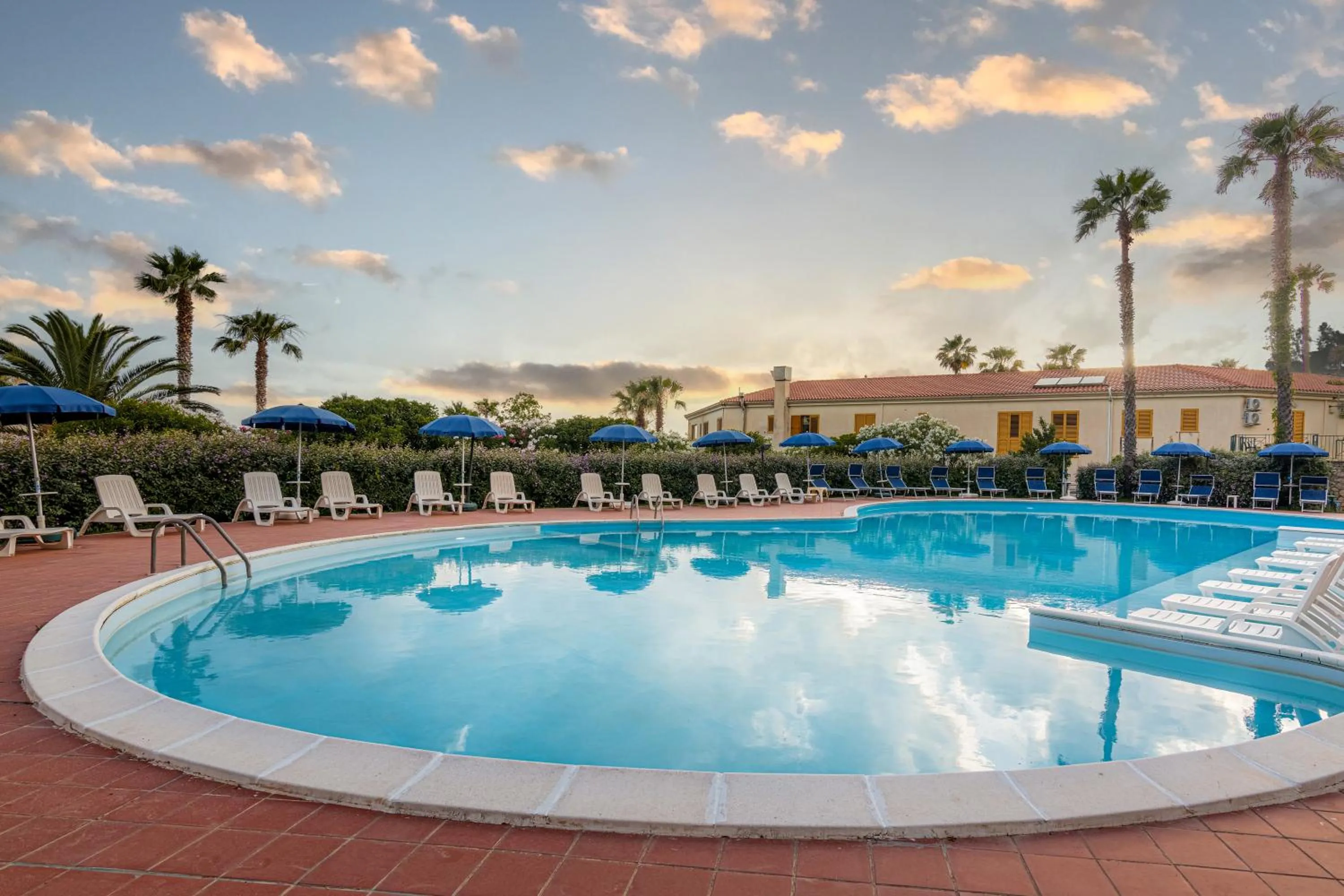 Pool view in Residence Antigua