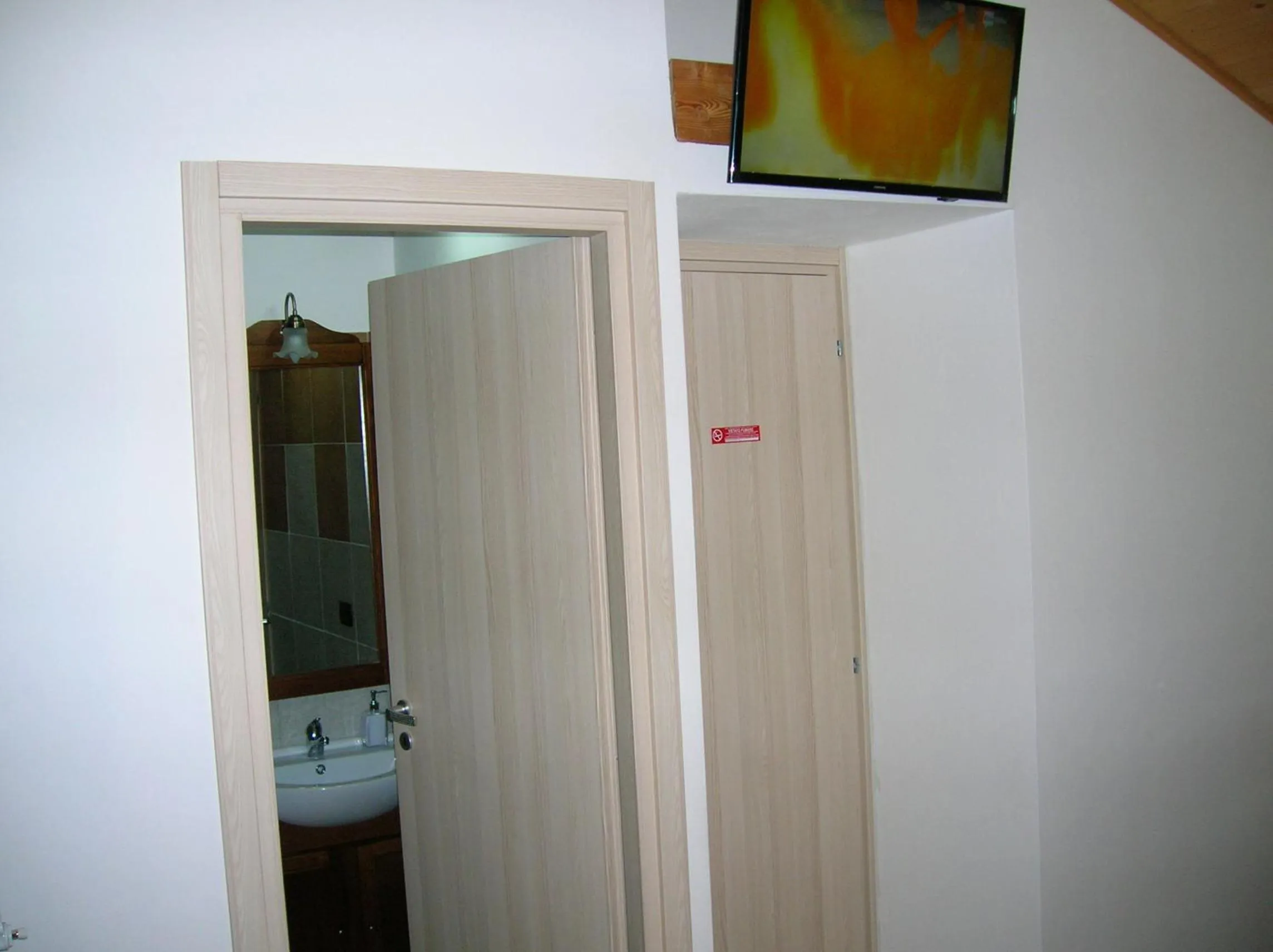 Photo of the whole room in B&B Al Carotin