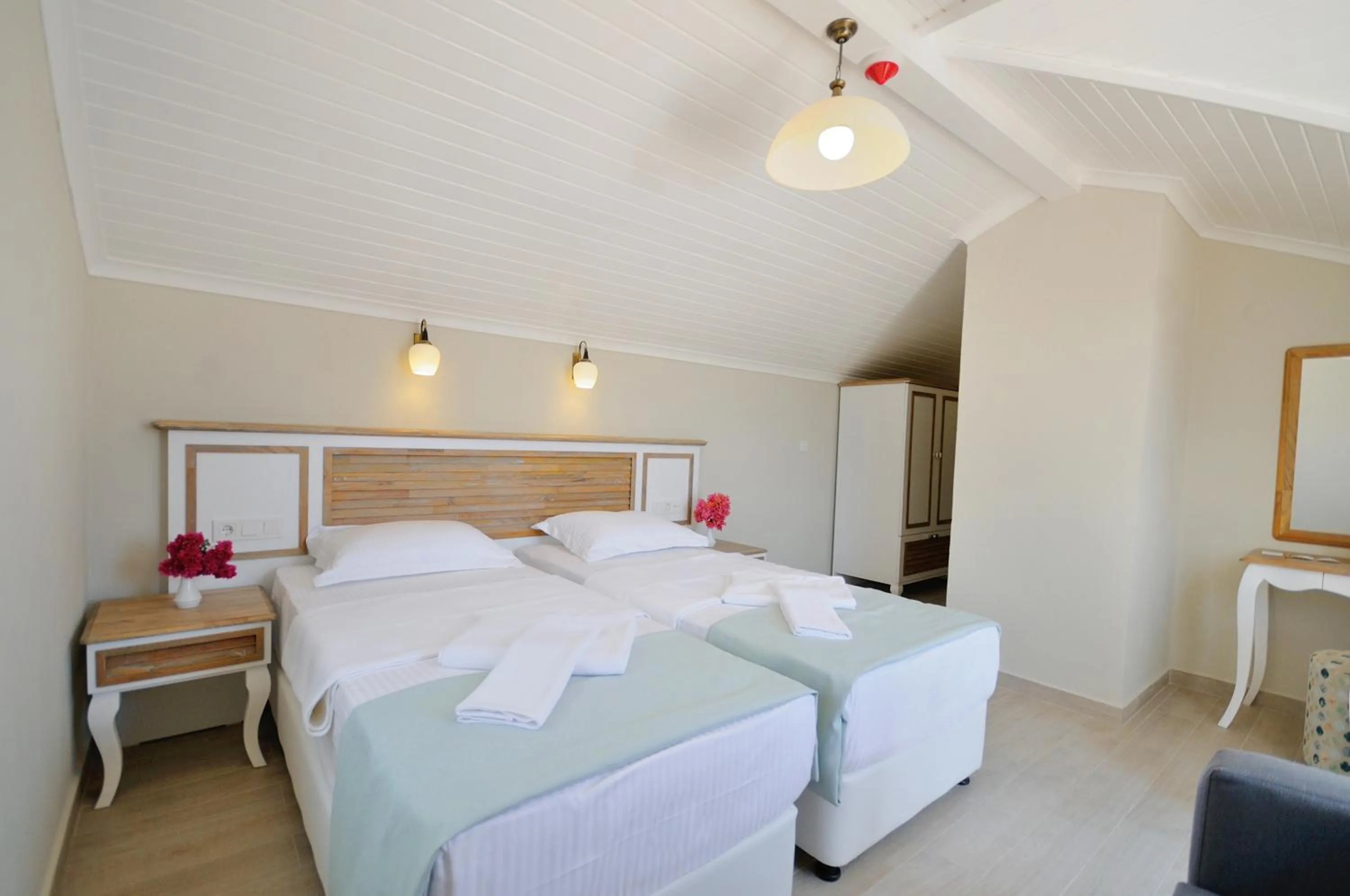 Bedroom, Bed in Datca Beyaz Ev Hotel