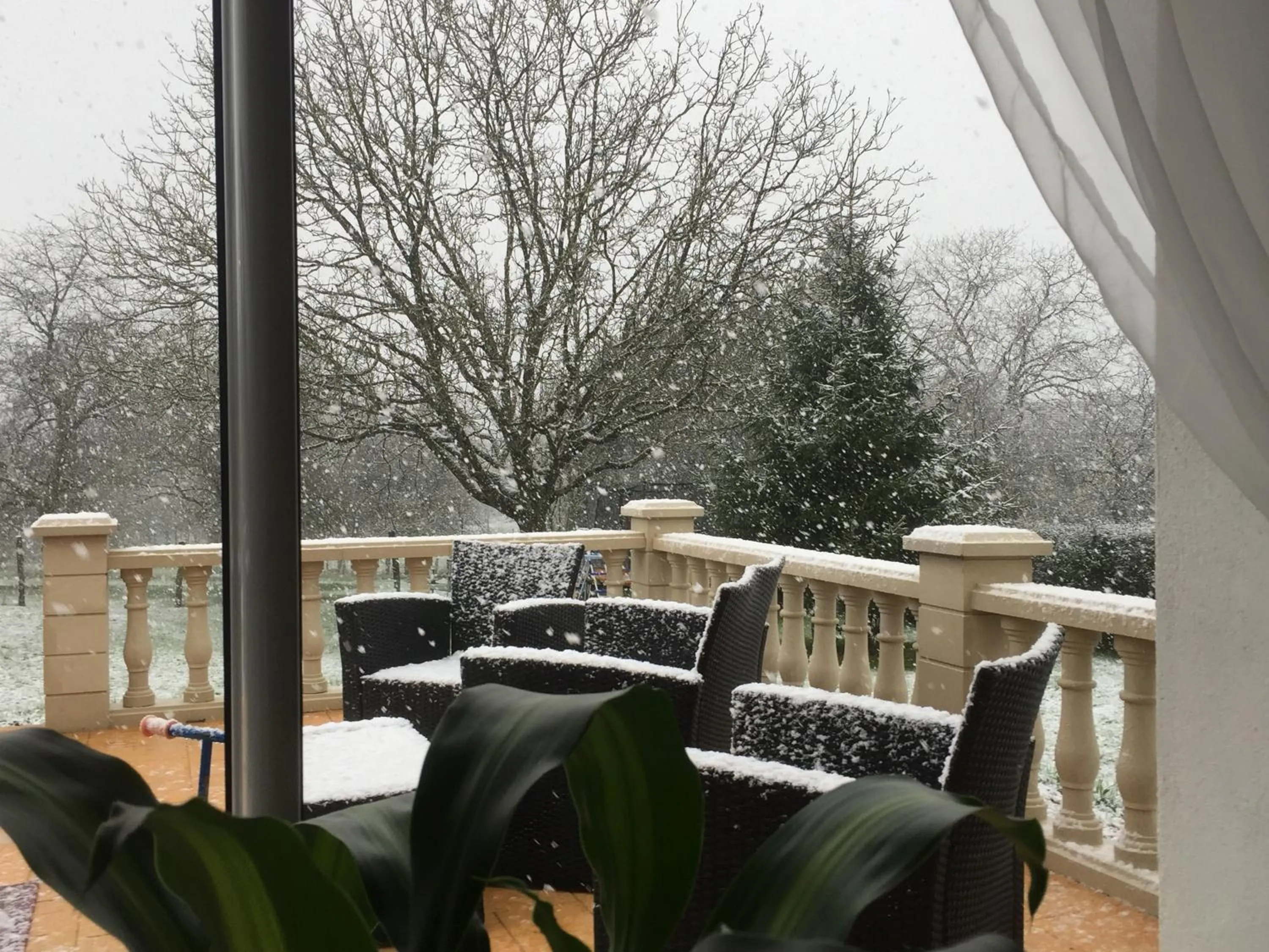 Property building in Bienvenue A La Campagne