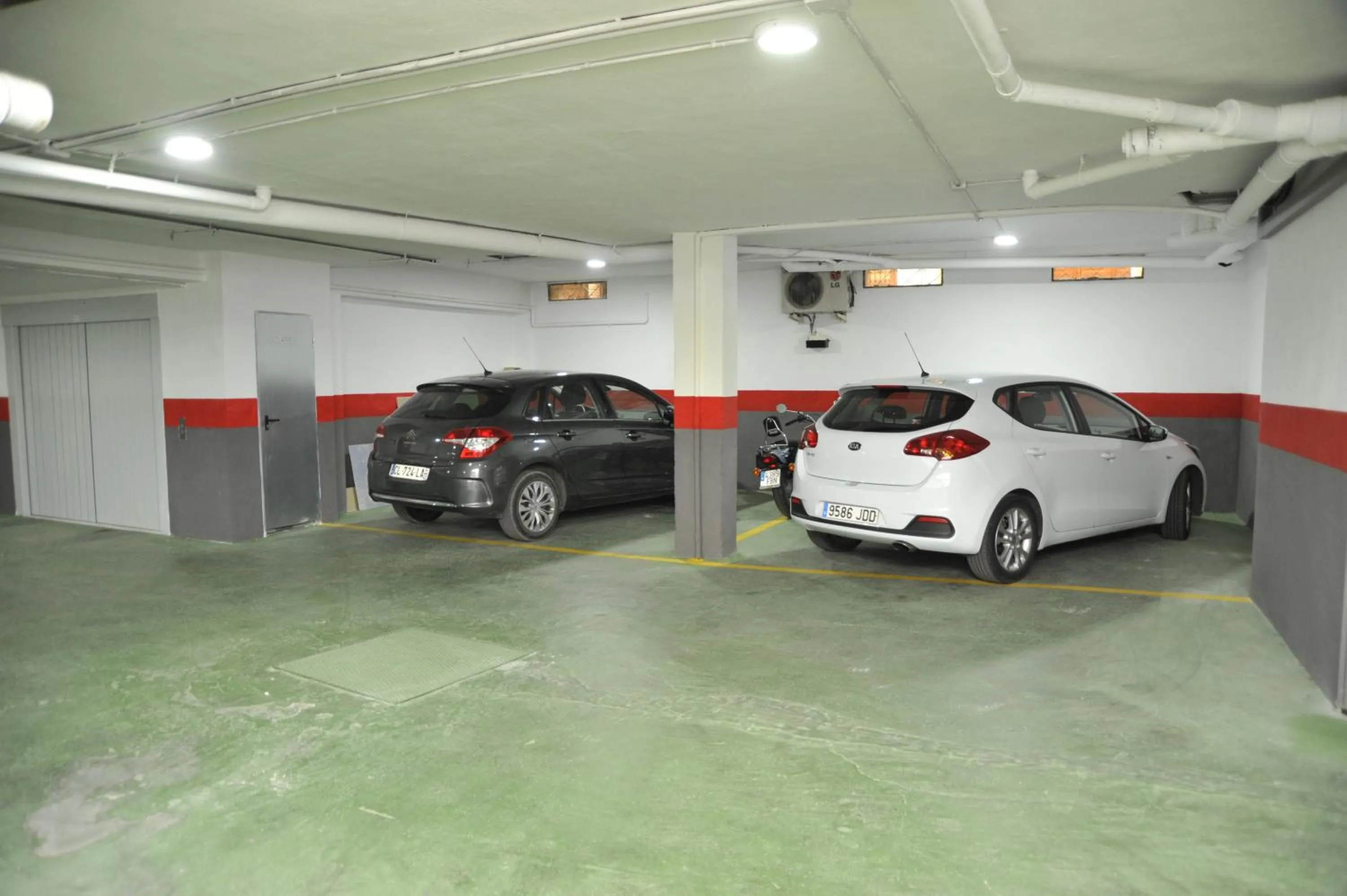 Property building in Casa Lavanda