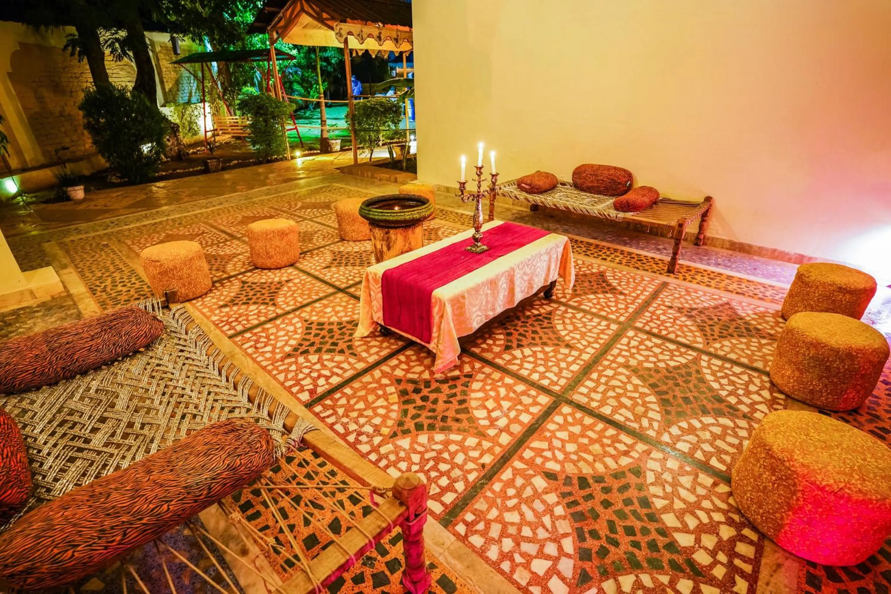 Seating area in Shani Vilas Ranthambore