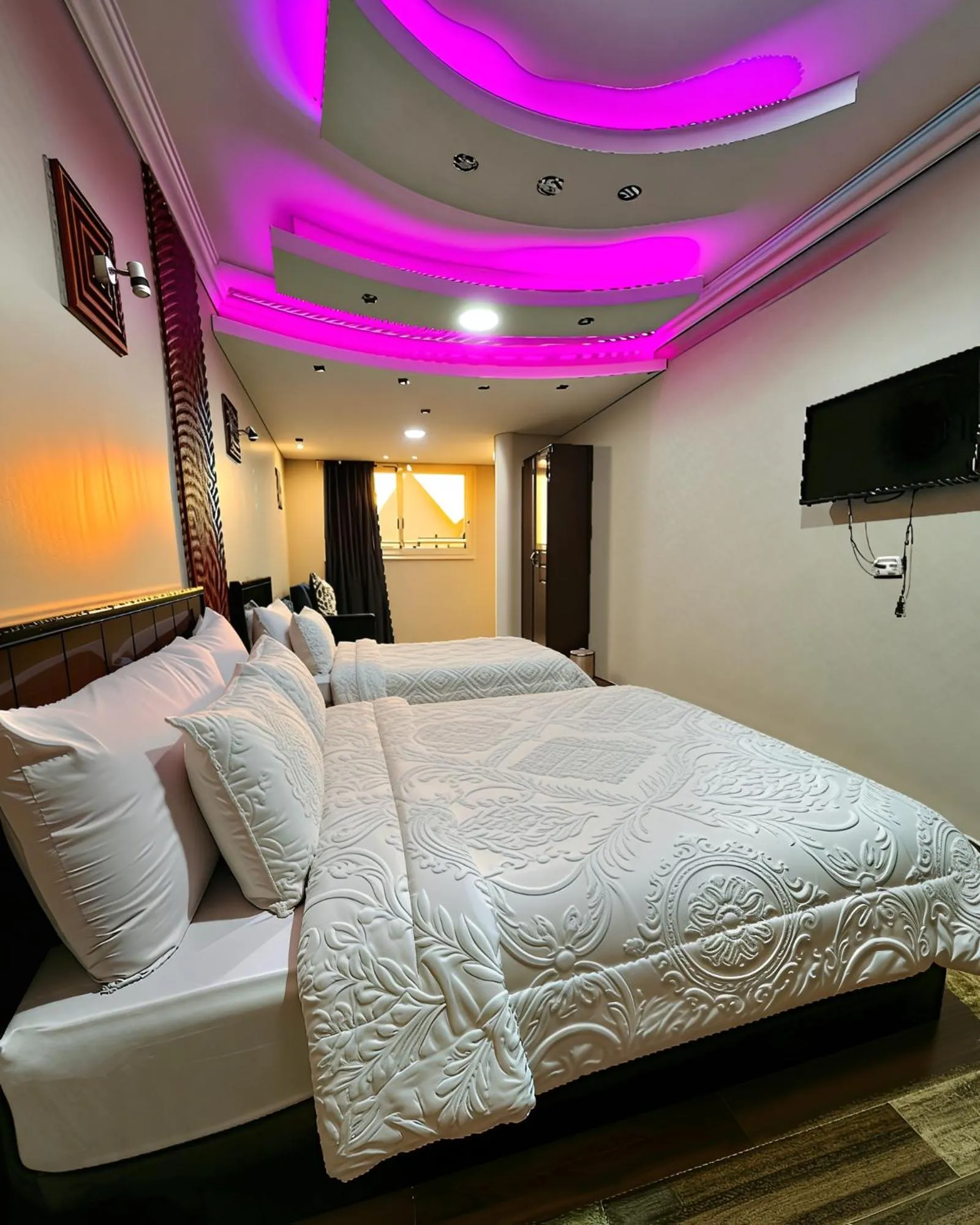 Bed in Horus Guest House Pyramids View