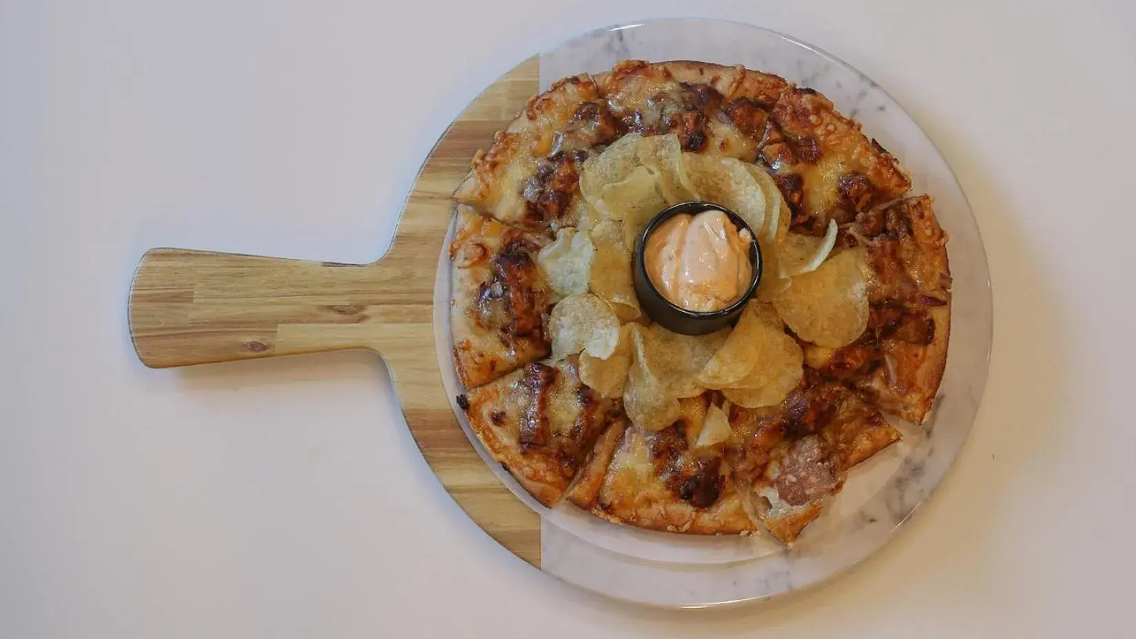 Lounge or bar in Microtel Inn & Suites by Wyndham Bonnyville Lounge or bar in Microtel Inn & Suites by Wyndham Bonnyville